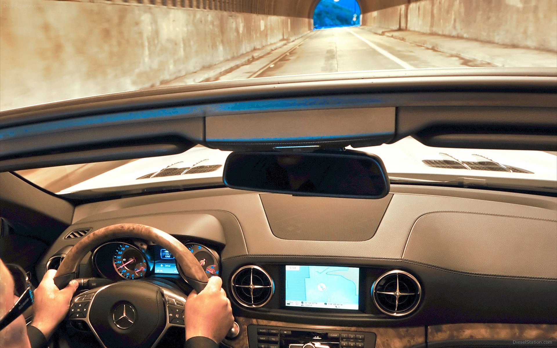 Mercedes Benz SL550 2013