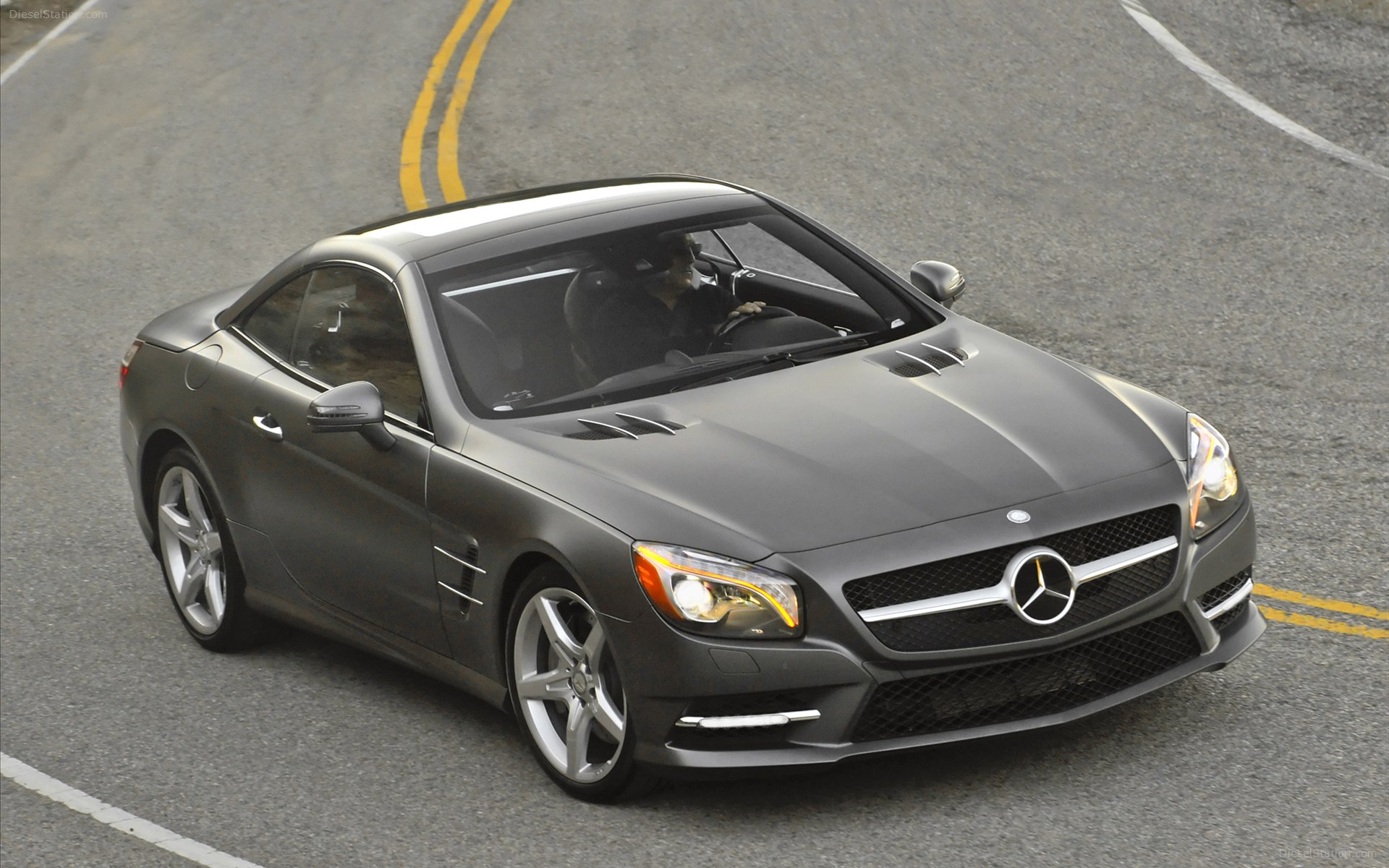 Mercedes Benz SL550 2013