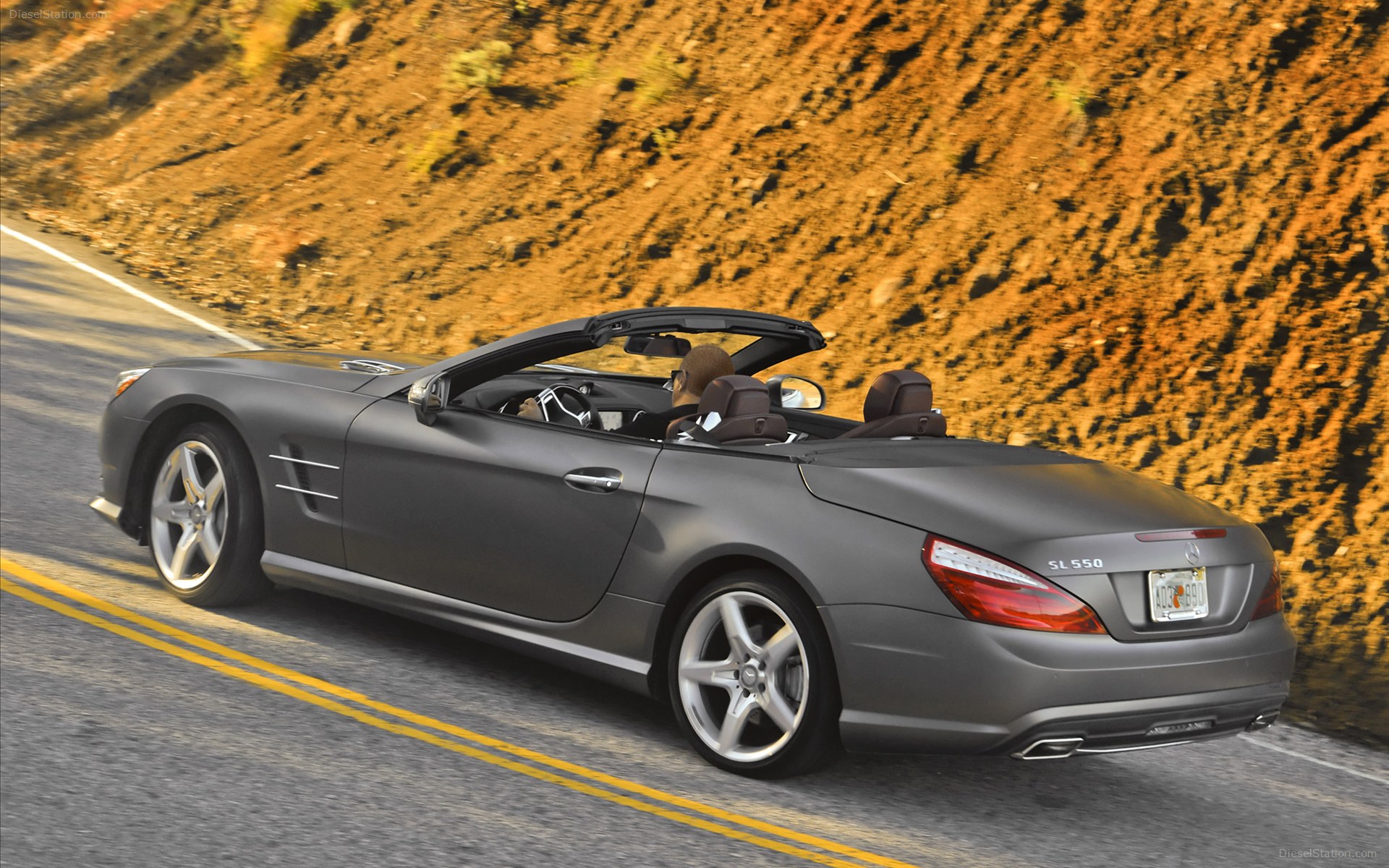 Mercedes Benz SL550 2013