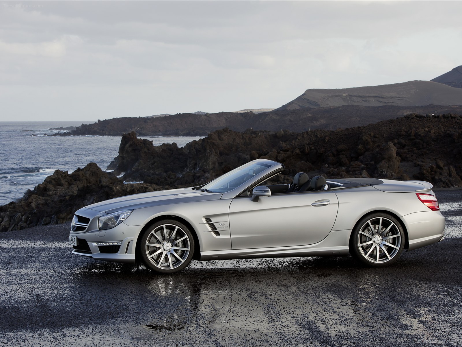 Mercedes-Benz SL63 AMG 2013
