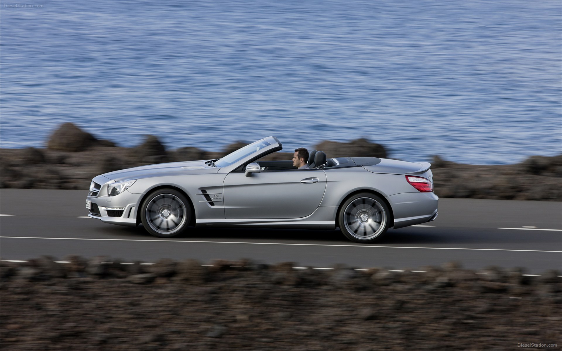 Mercedes-Benz SL63 AMG 2013