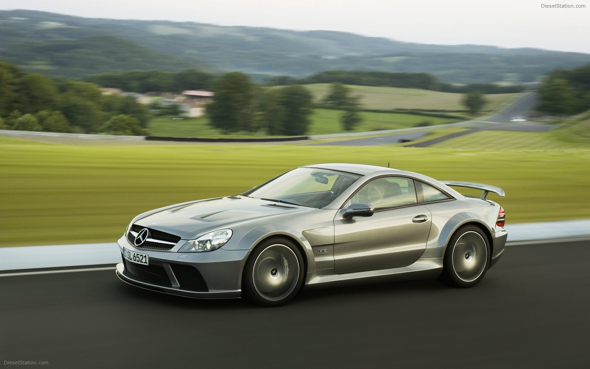 Mercedes-Benz SL65 AMG Black Series