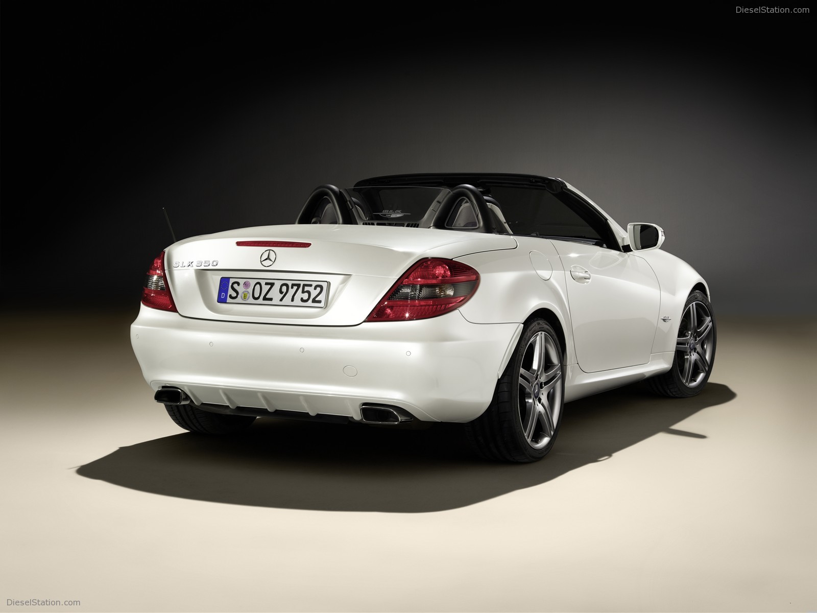 Mercedes Benz SLK 2LOOK Edition