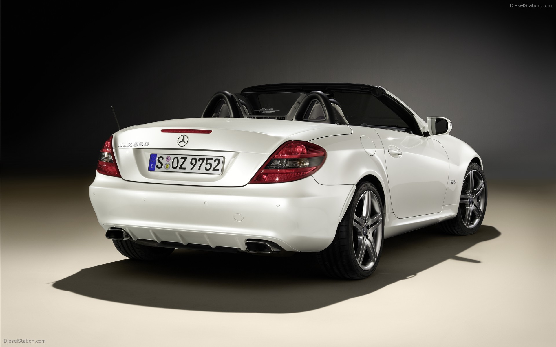 Mercedes Benz SLK 2LOOK Edition