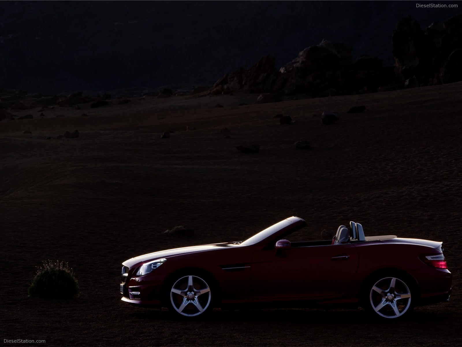 Mercedes-Benz SLK Roadster 2012
