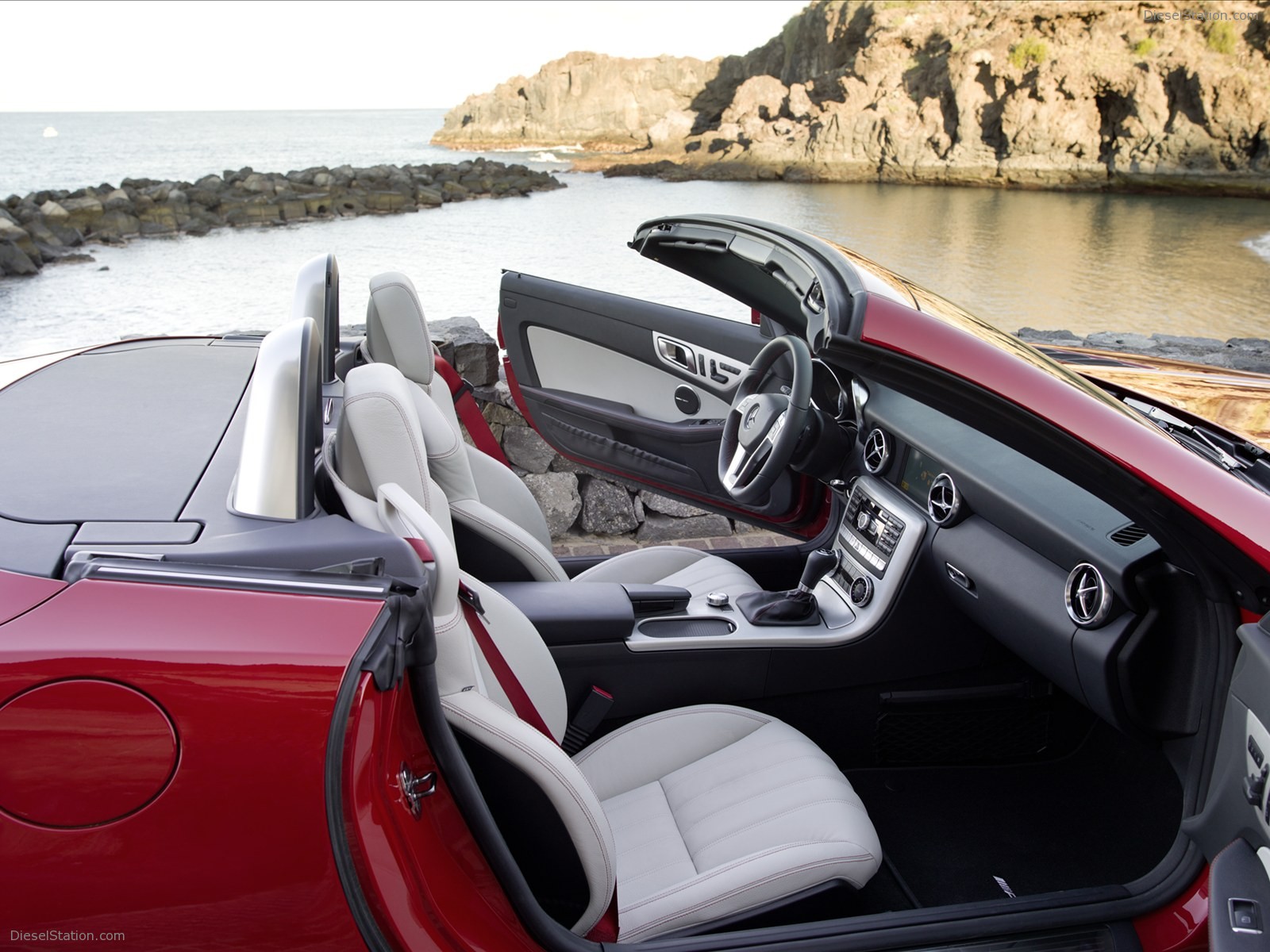 Mercedes-Benz SLK Roadster 2012