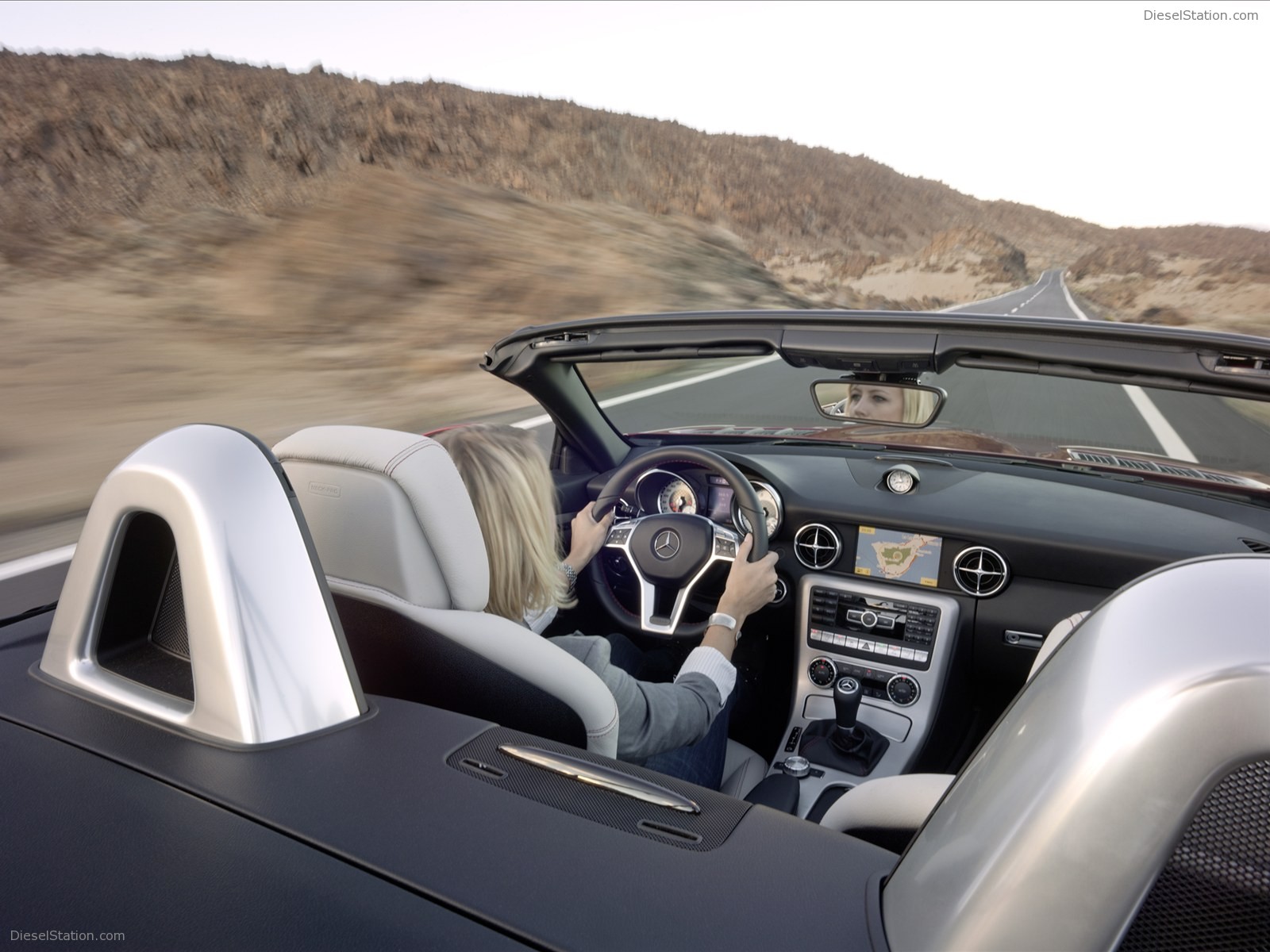 Mercedes-Benz SLK Roadster 2012