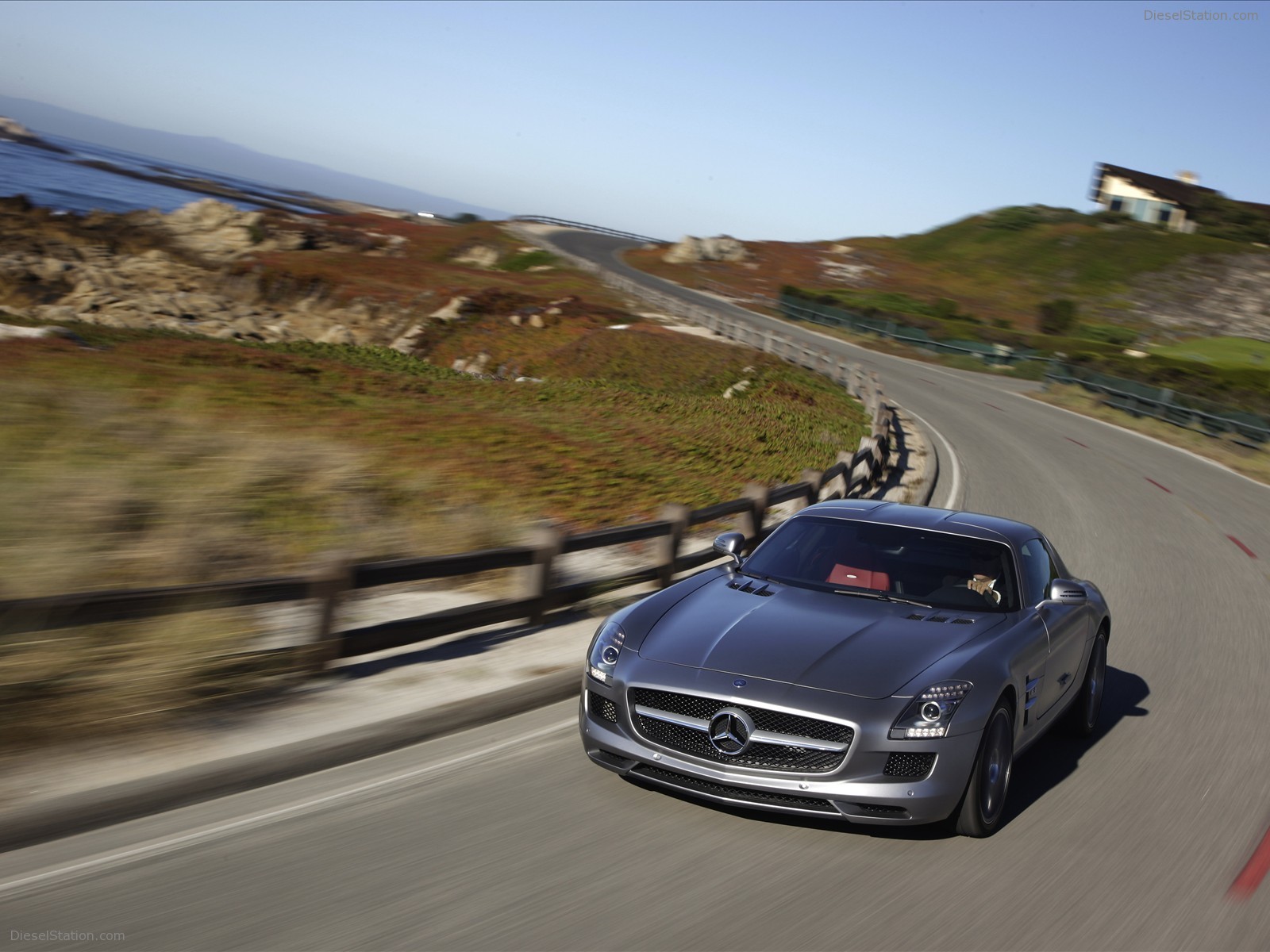 2011 Mercedes-Benz SLS AMG Gullwing
