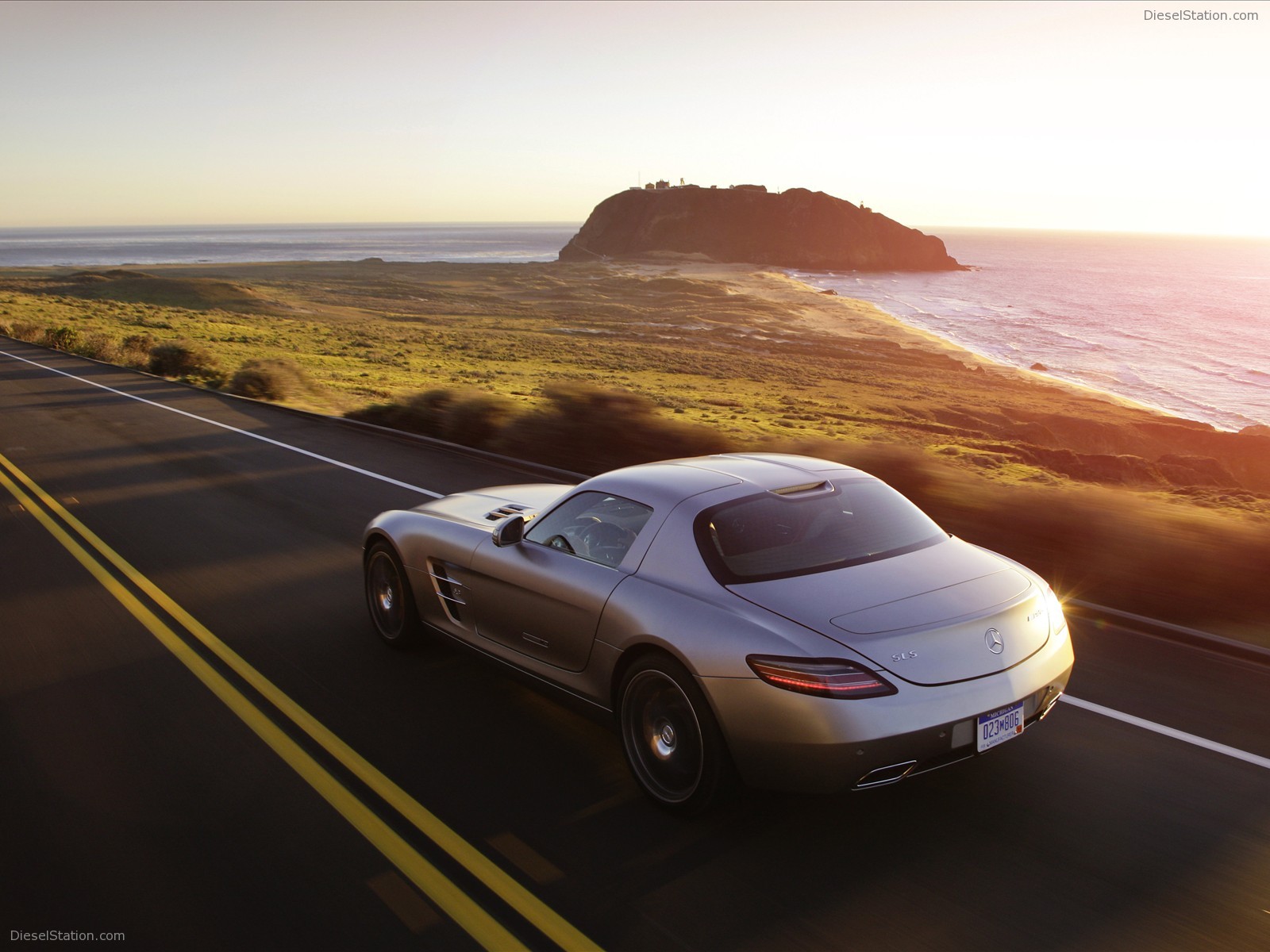 2011 Mercedes-Benz SLS AMG Gullwing