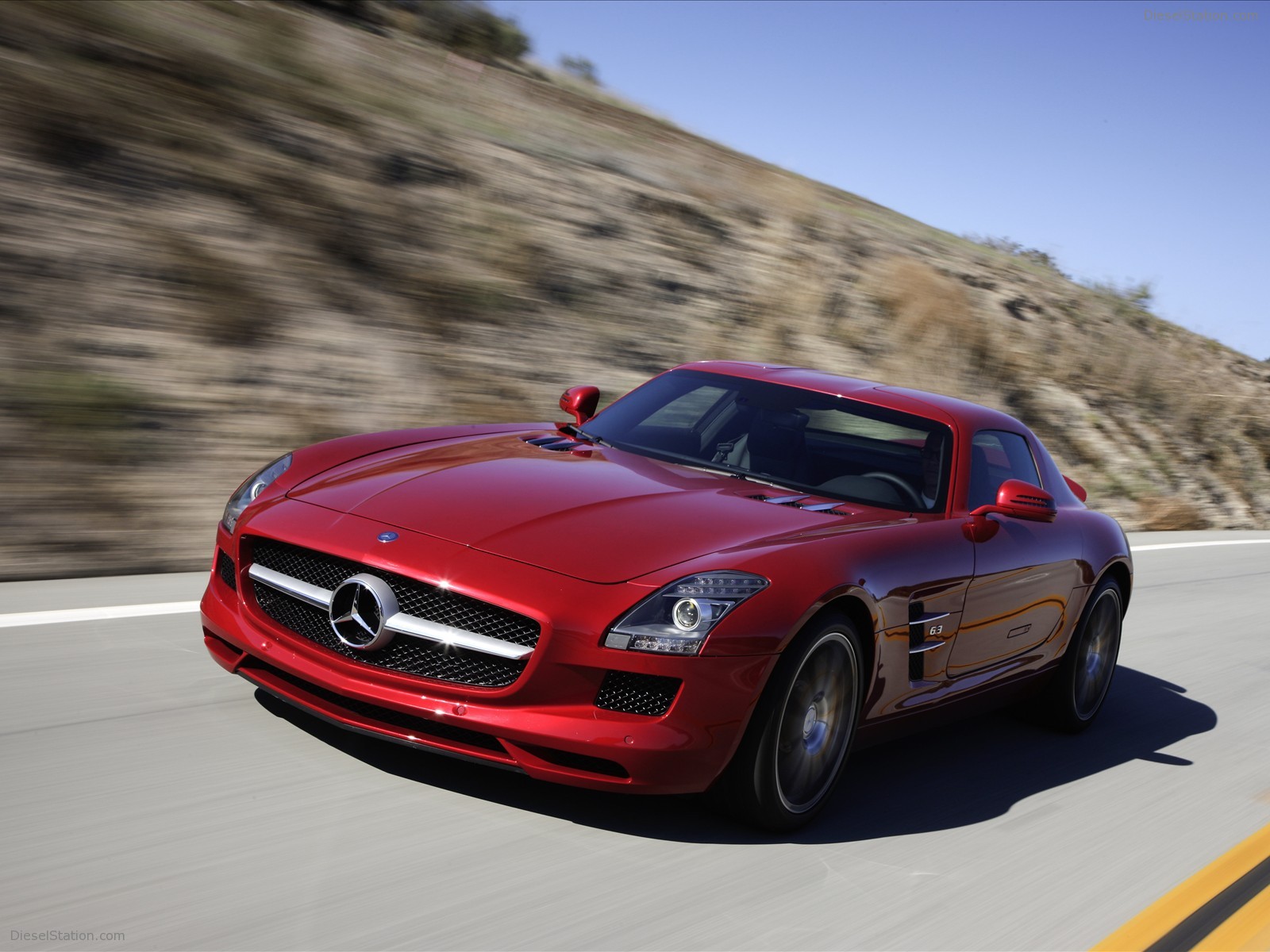 2011 Mercedes-Benz SLS AMG Gullwing