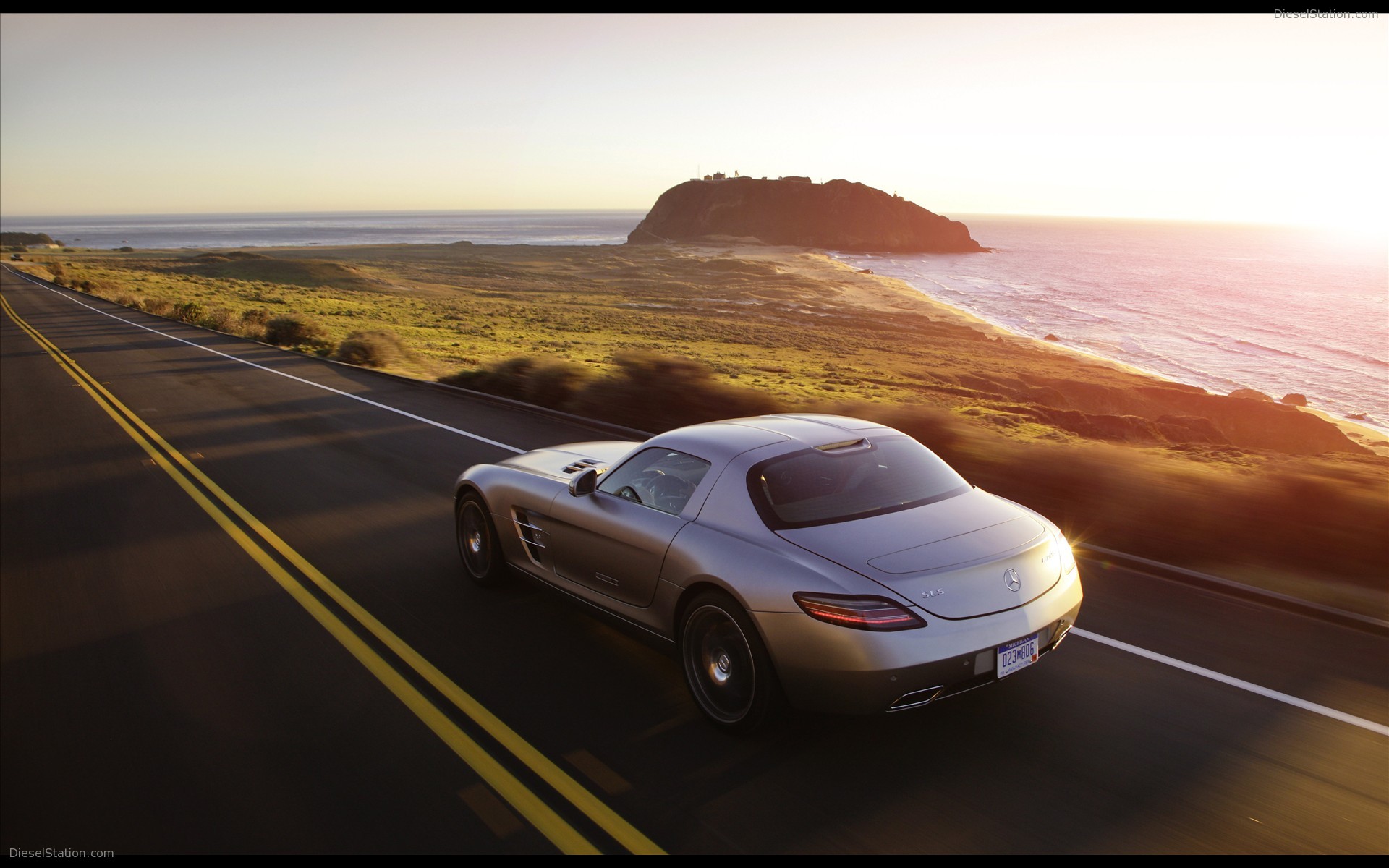 2011 Mercedes-Benz SLS AMG Gullwing