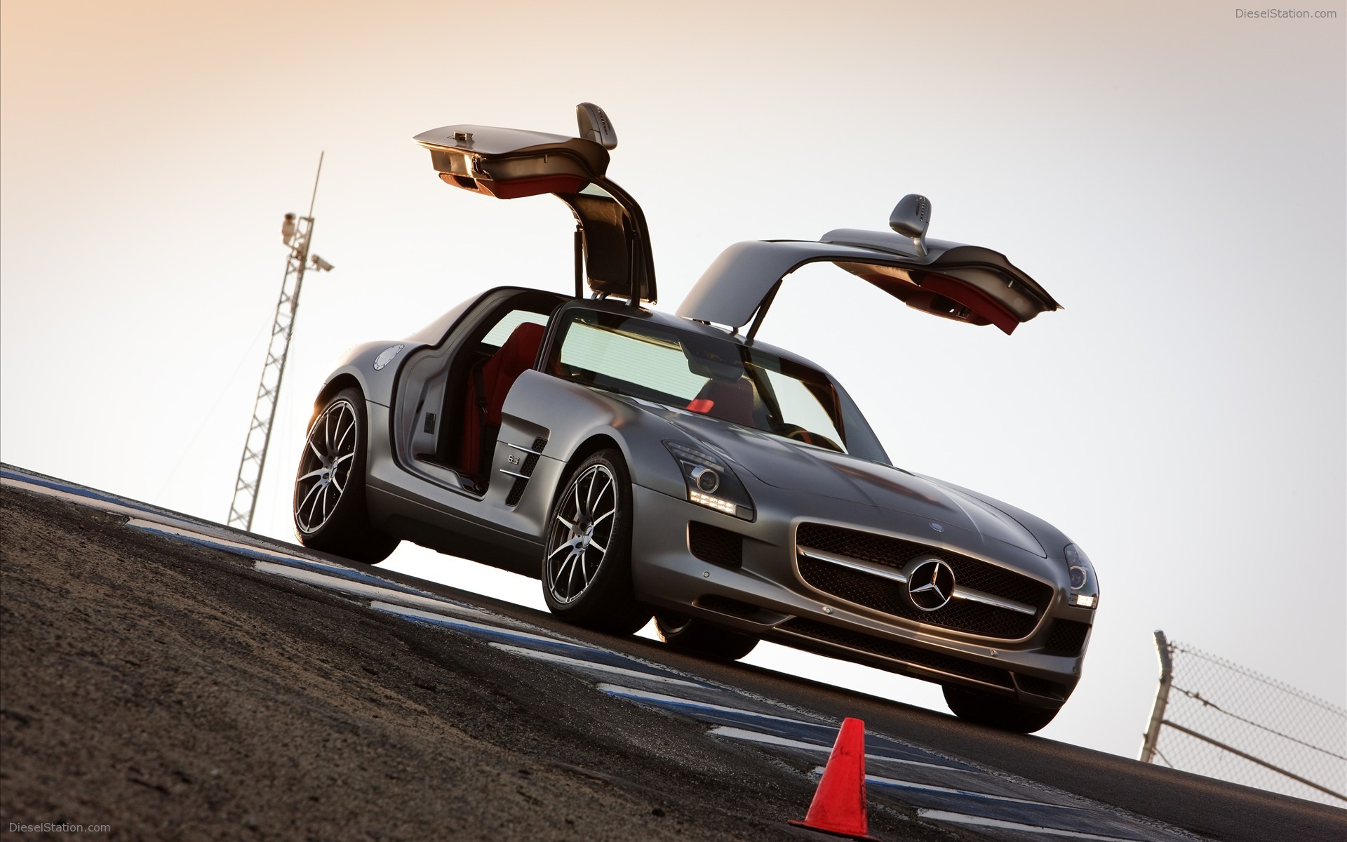 2011 Mercedes-Benz SLS AMG Gullwing