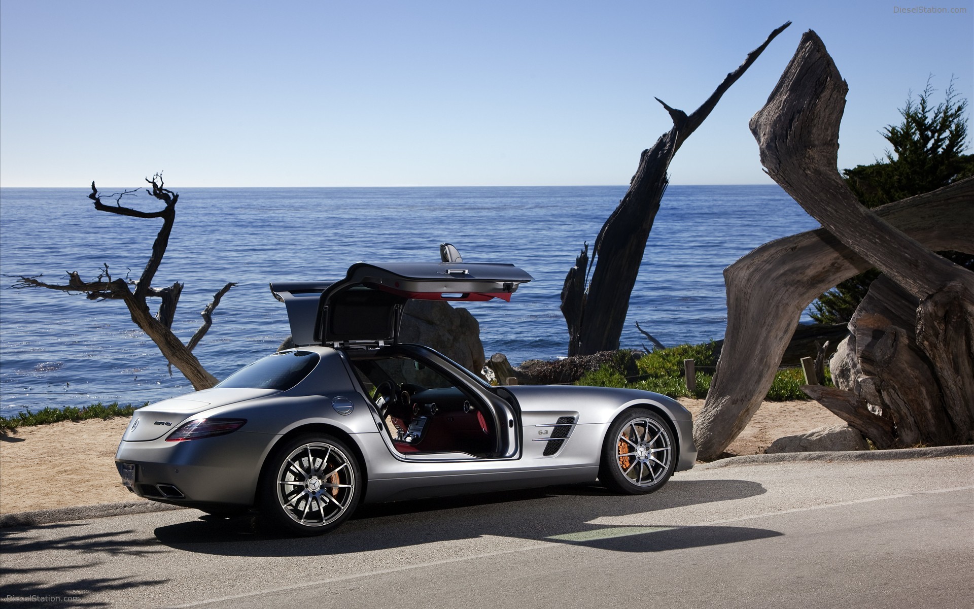 2011 Mercedes-Benz SLS AMG Gullwing