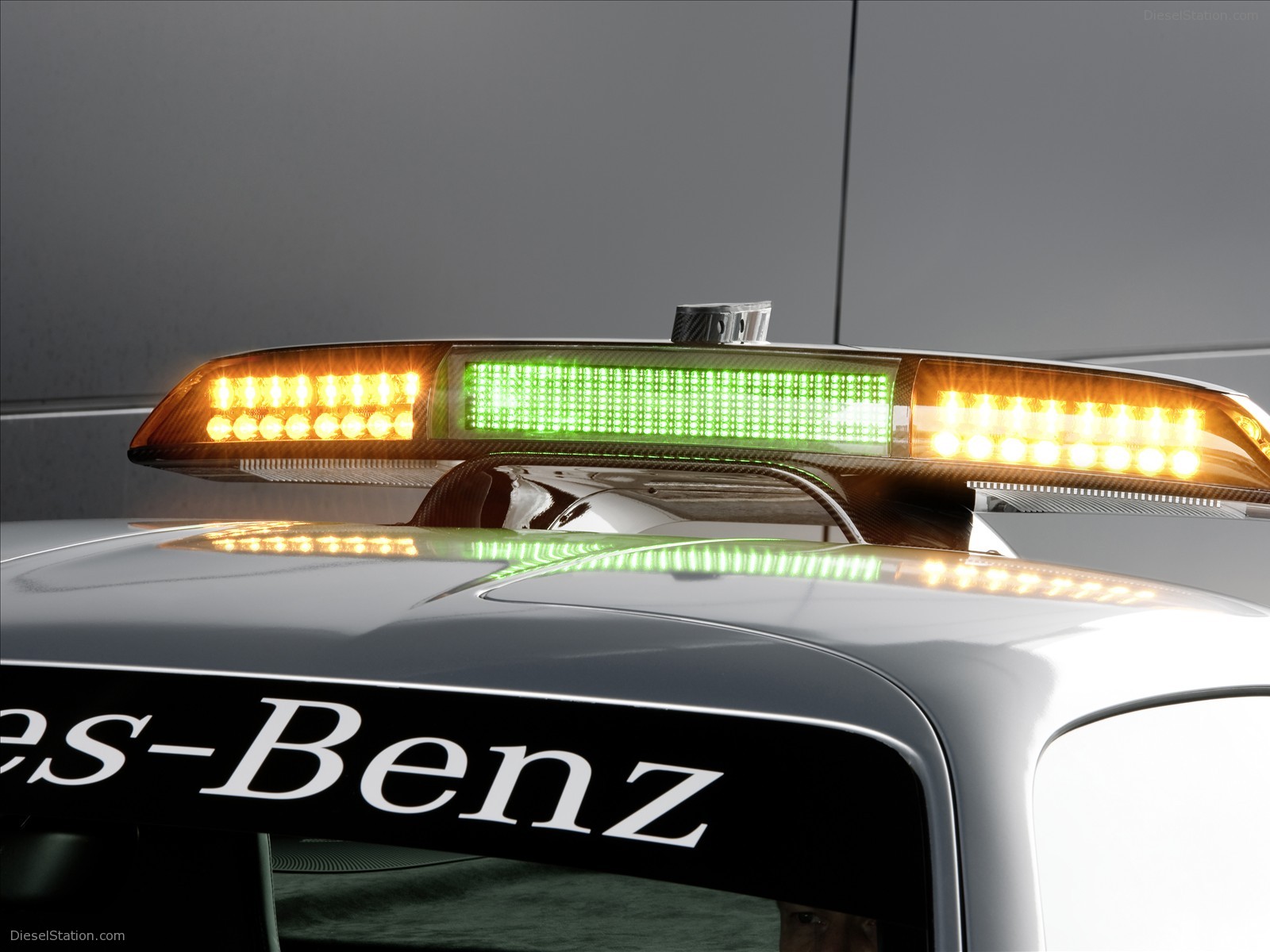 Mercedes-Benz SLS AMG F1 Safety Car 2010