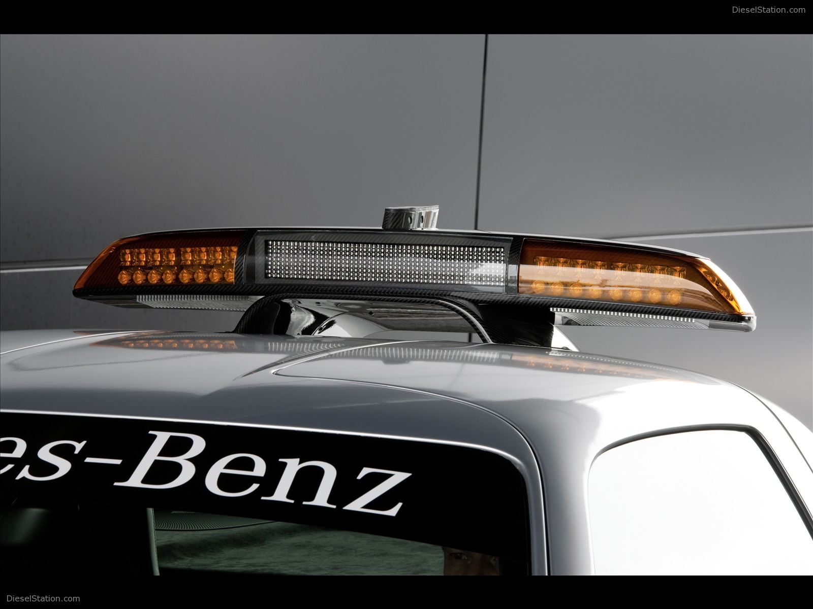 Mercedes-Benz SLS AMG F1 Safety Car 2010 Mercedes-Benz SLS AMG F1 Safety Car 2010
