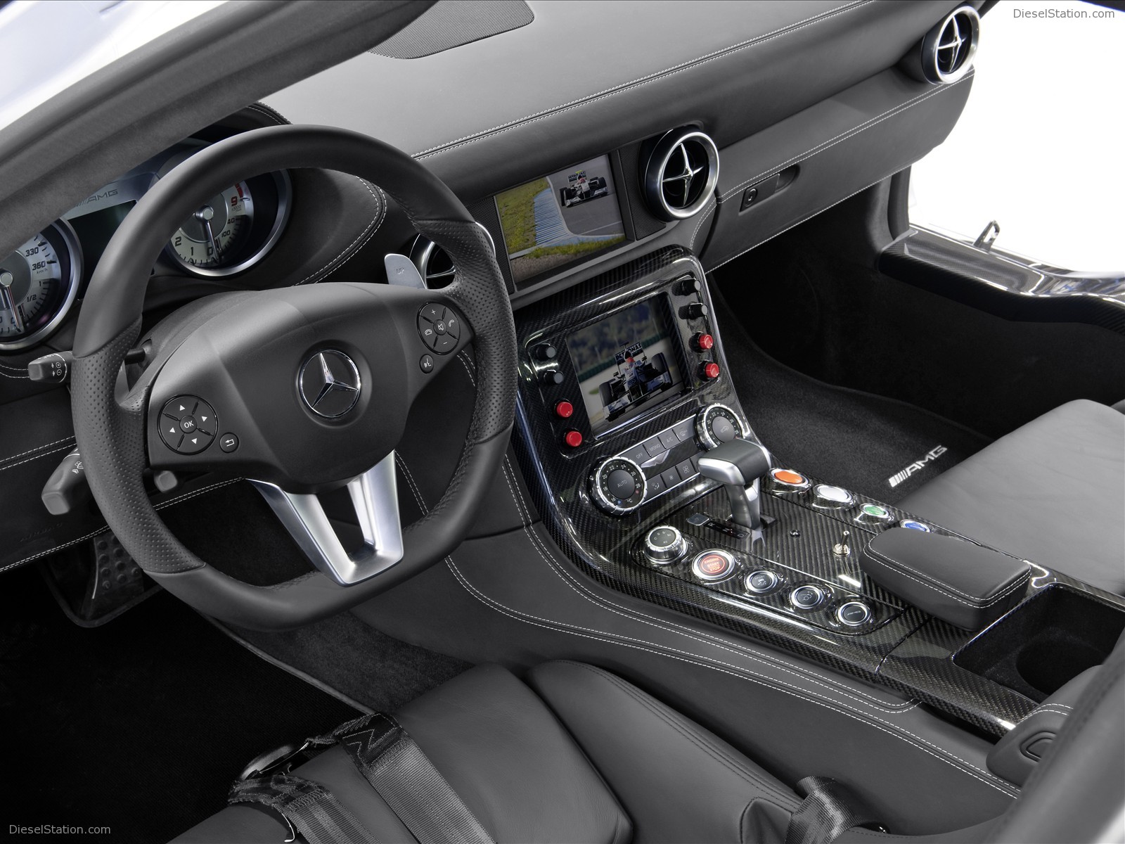 Mercedes-Benz SLS AMG F1 Safety Car 2010
