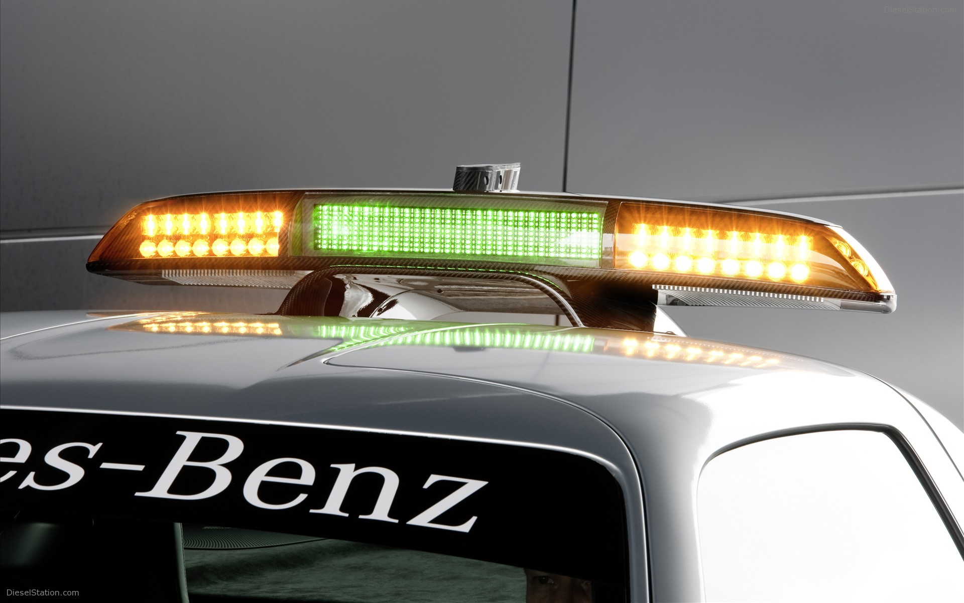 Mercedes-Benz SLS AMG F1 Safety Car 2010