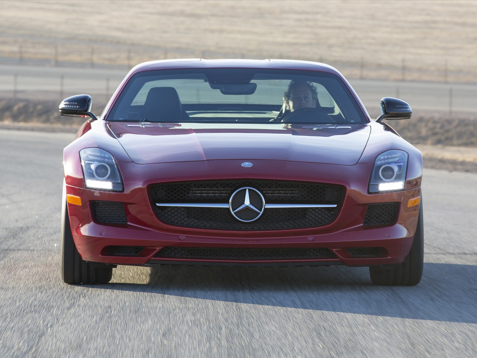 Mercedes-Benz SLS AMG GT 2013