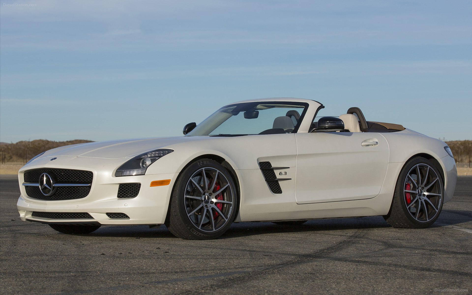 Mercedes-Benz SLS AMG GT 2013