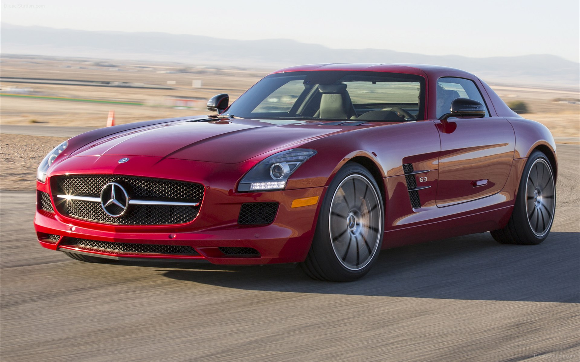 Mercedes-Benz SLS AMG GT 2013