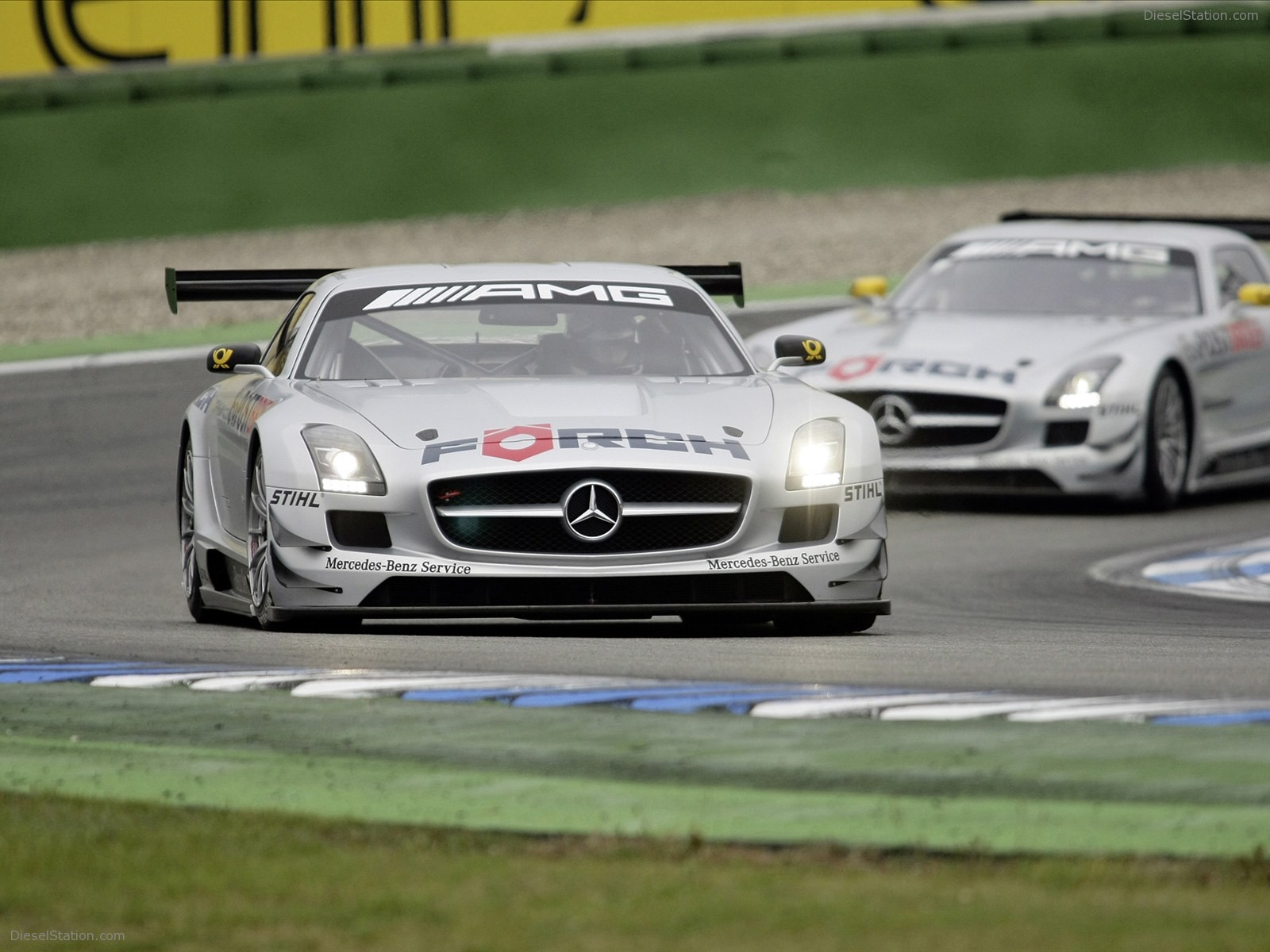 Mercedes-Benz SLS AMG GT3 2010 (Wrong Pictures)