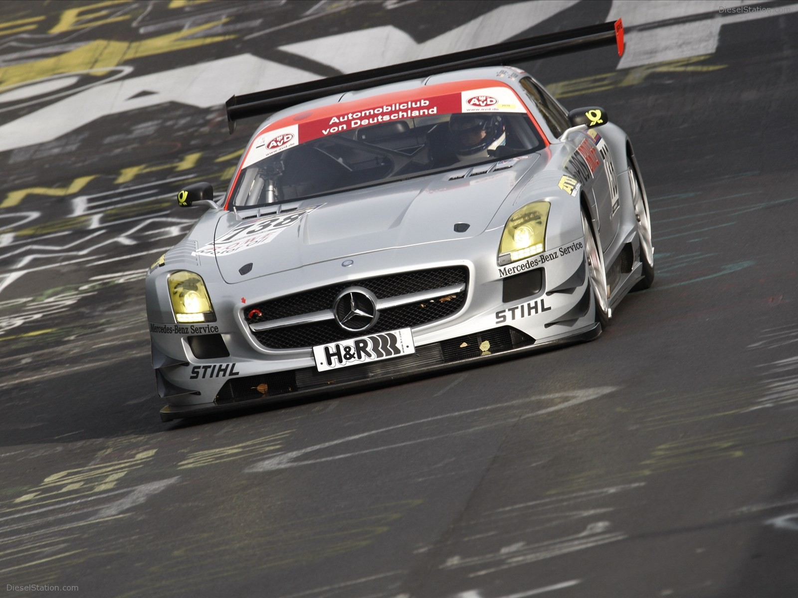 Mercedes-Benz SLS AMG GT3 2010 (Wrong Pictures)