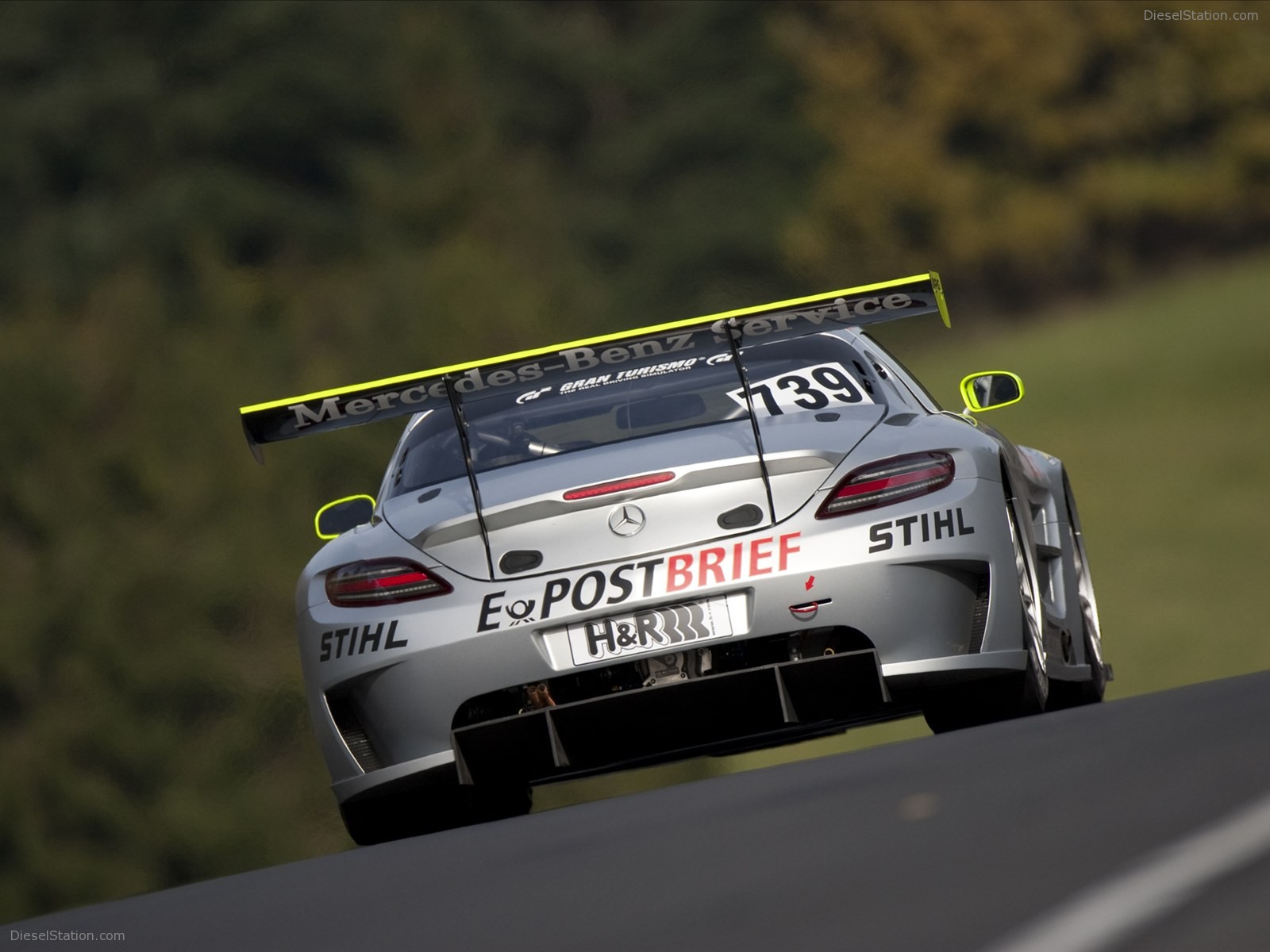 Mercedes-Benz SLS AMG GT3 2010 (Wrong Pictures)