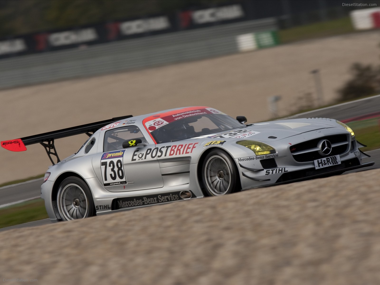 Mercedes-Benz SLS AMG GT3 2010 (Wrong Pictures)