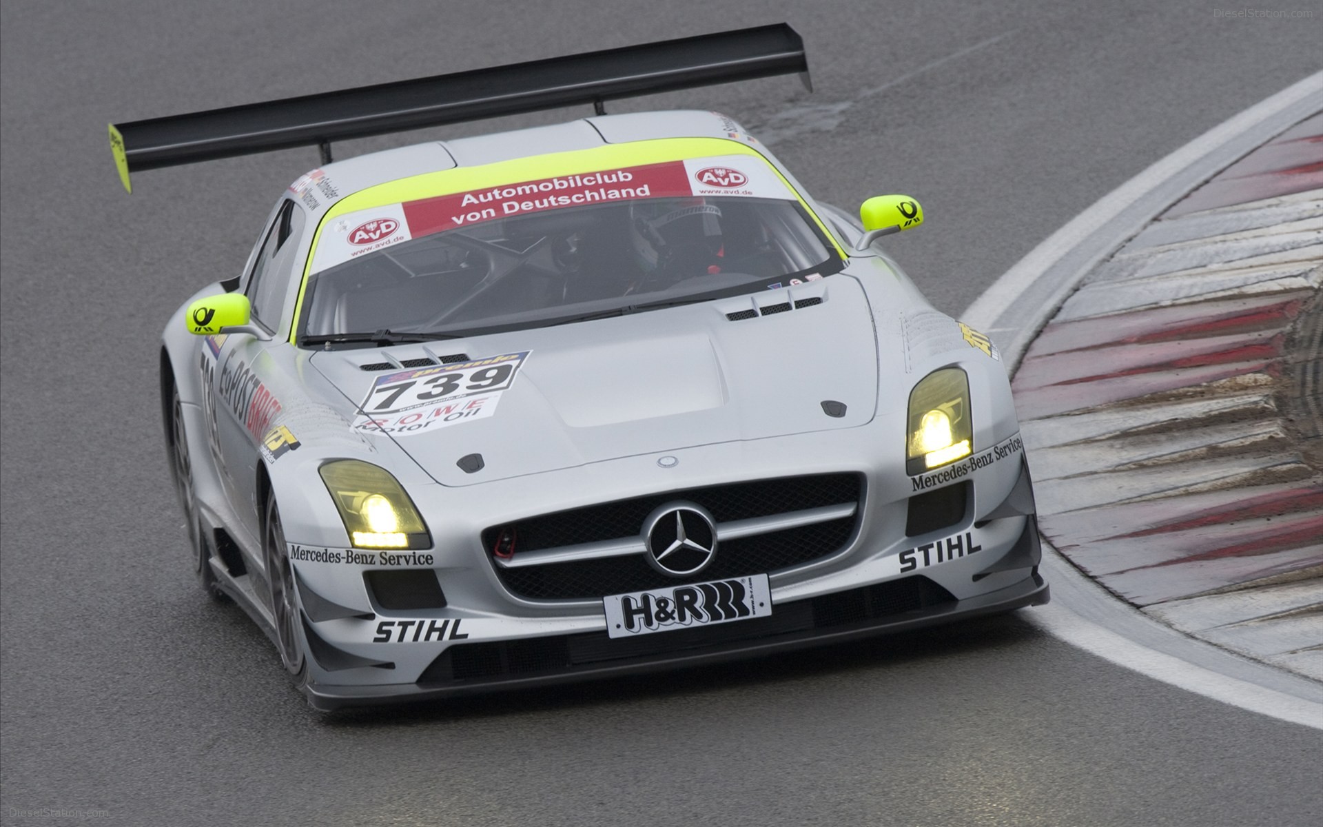 Mercedes-Benz SLS AMG GT3 2010 (Wrong Pictures)