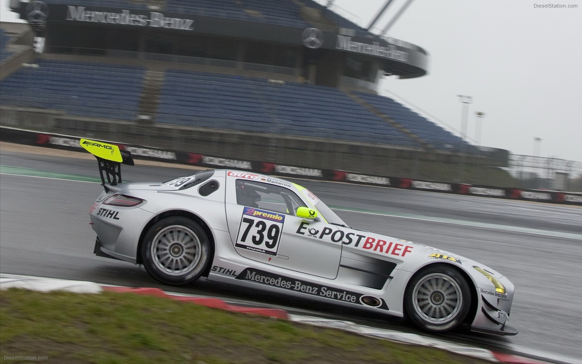Mercedes-Benz SLS AMG GT3 2010 (Wrong Pictures)