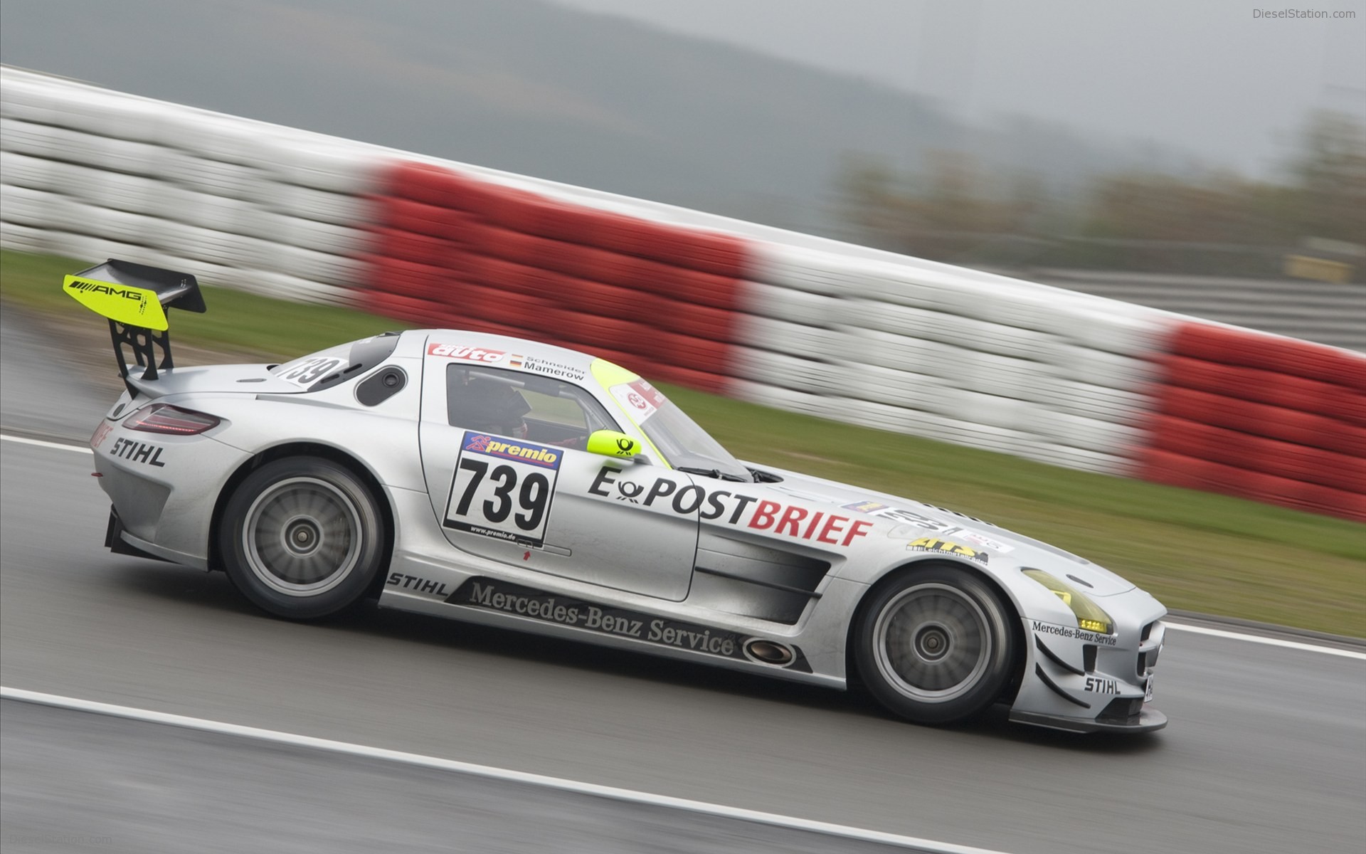 Mercedes-Benz SLS AMG GT3 2010 (Wrong Pictures)