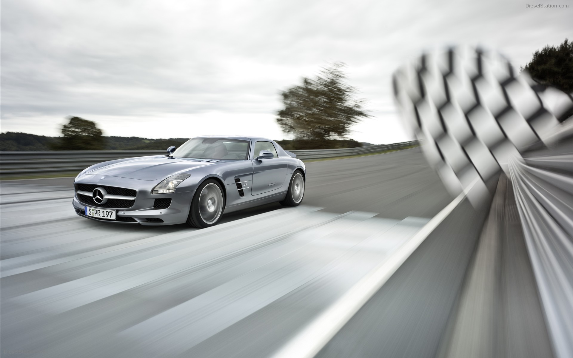 Mercedes-Benz SLS AMG Gullwing in Granturismo 5 Mercedes-Benz SLS AMG Gullwing in Granturismo 5