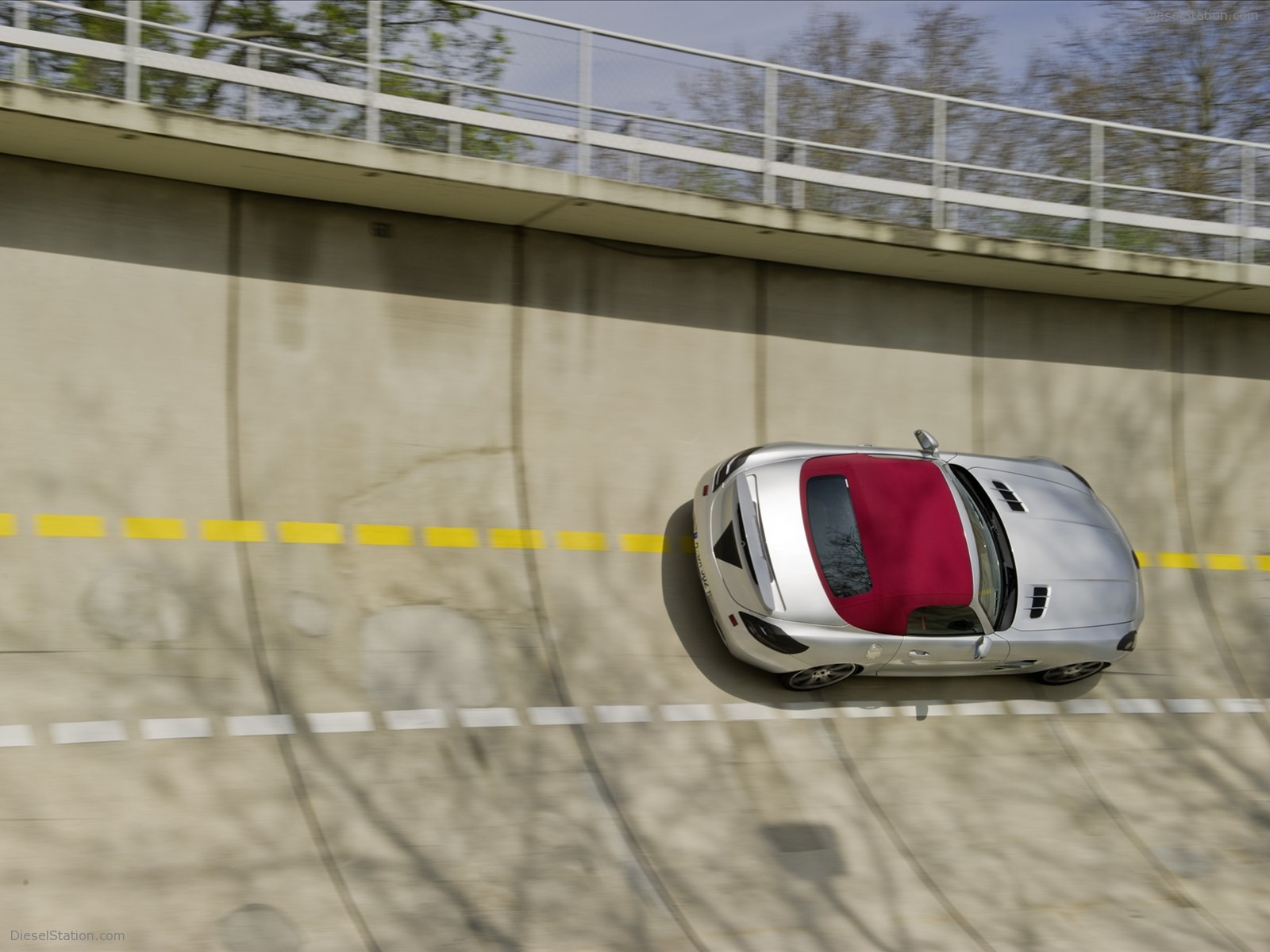 Mercedes-Benz SLS AMG Roadster 2012