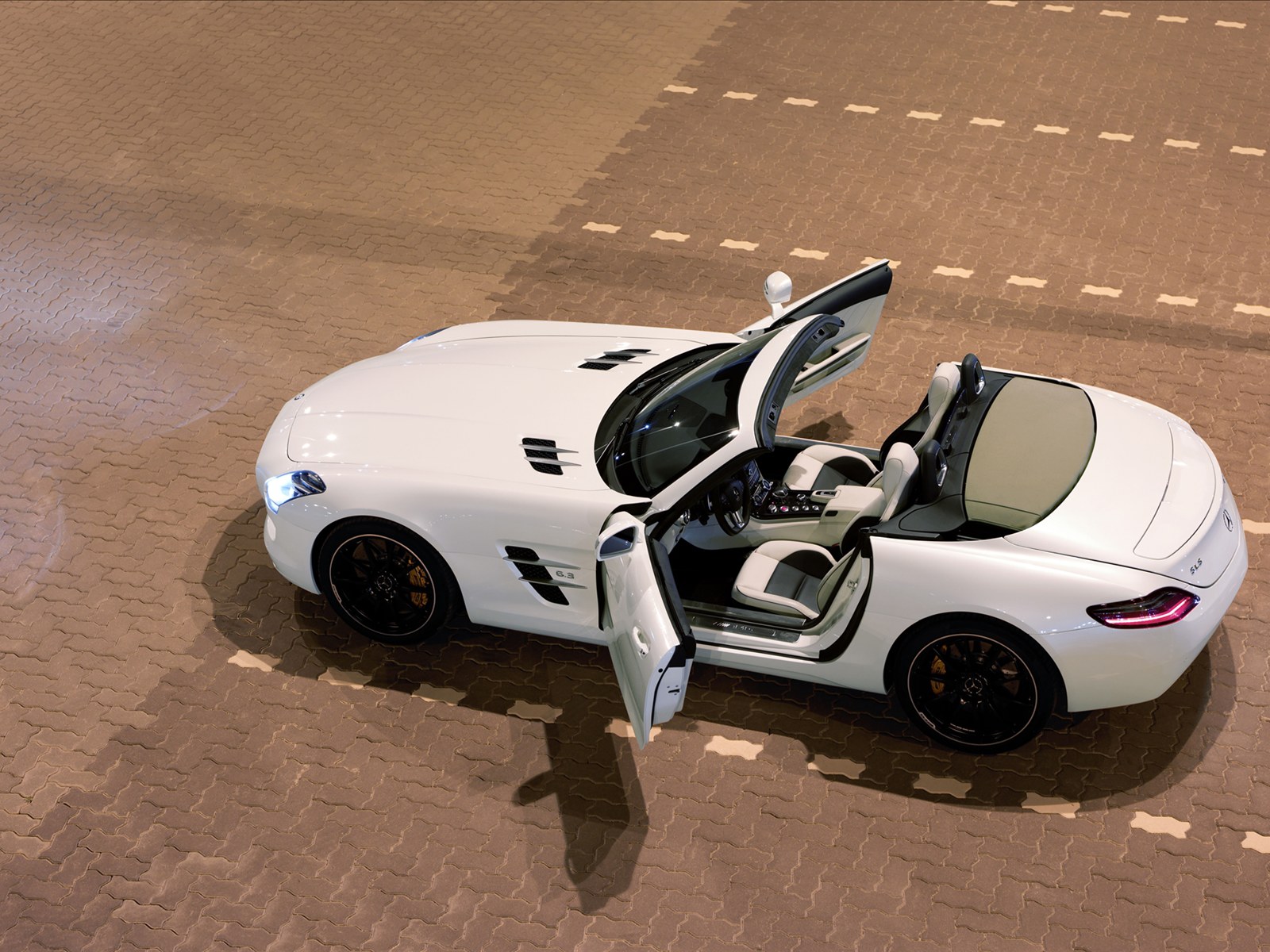 Mercedes-Benz SLS AMG Roadster 2012