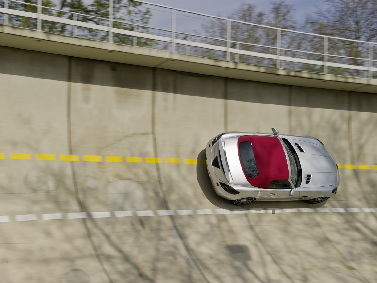 Mercedes-Benz SLS AMG Roadster 2012