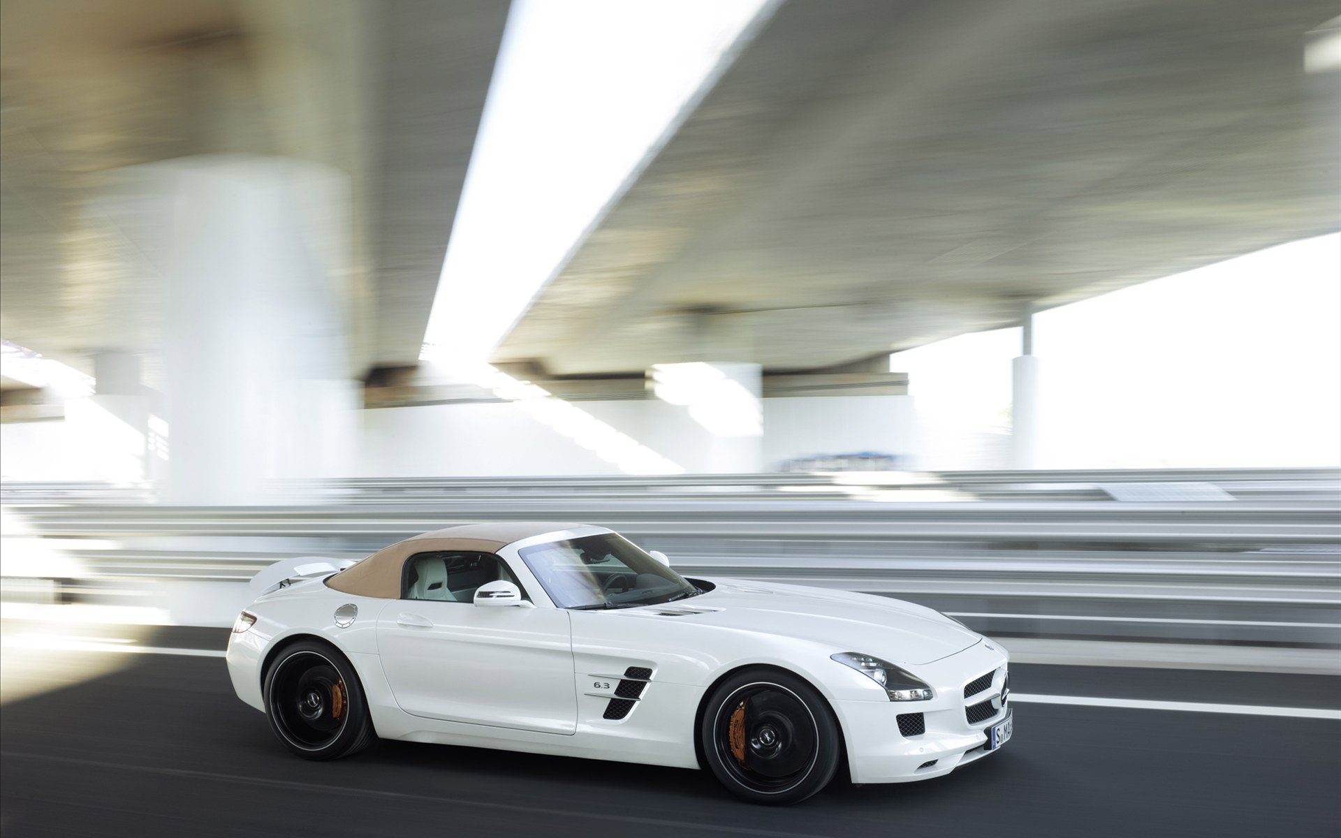 Mercedes-Benz SLS AMG Roadster 2012
