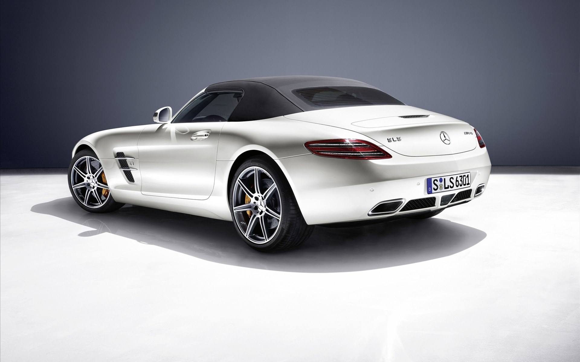 Mercedes-Benz SLS AMG Roadster 2012