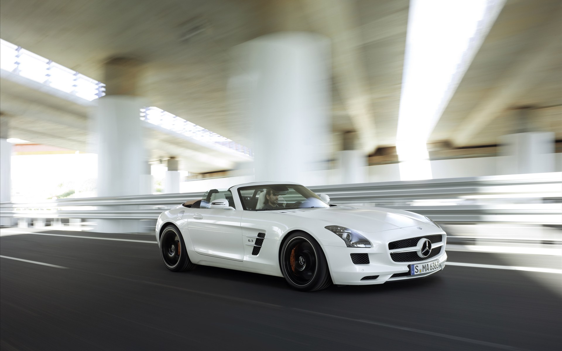 Mercedes-Benz SLS AMG Roadster 2012