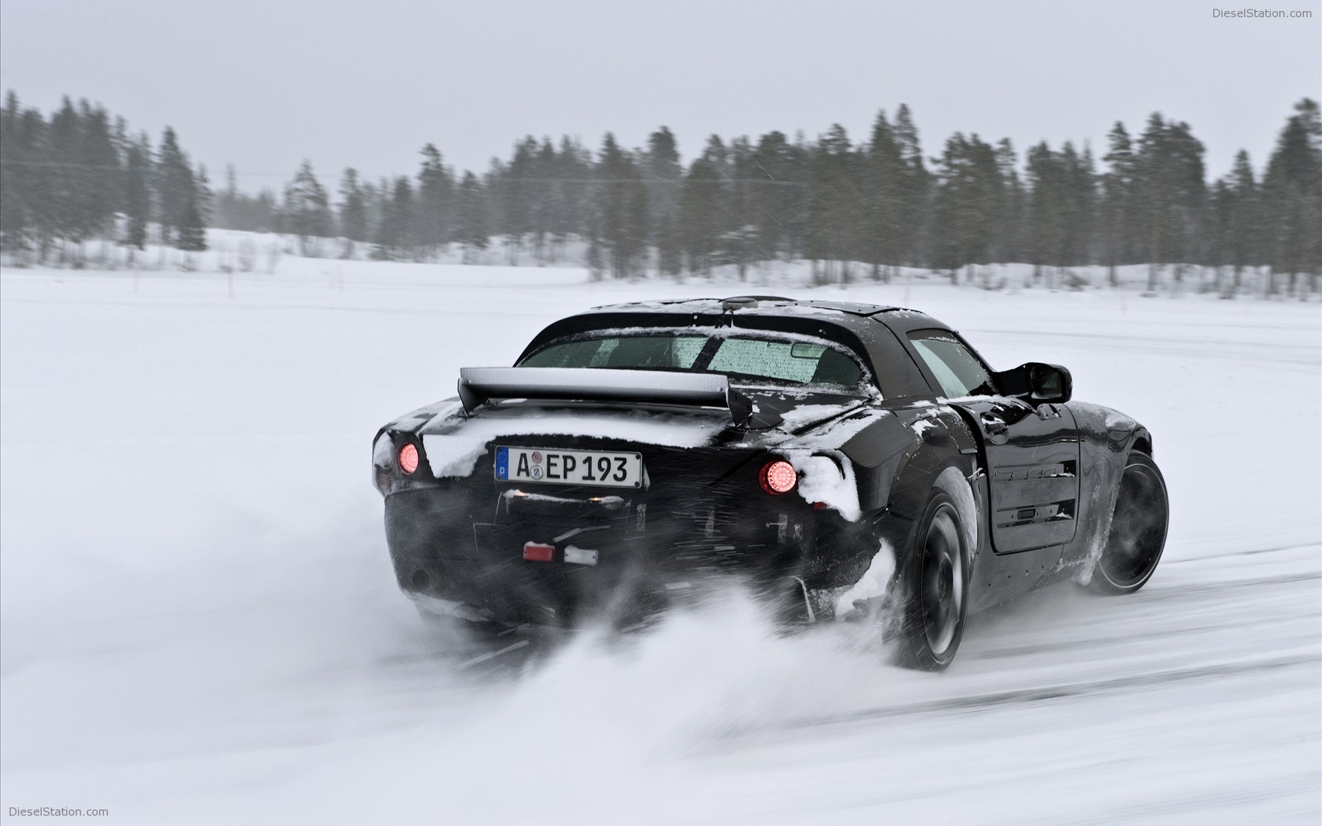 2011 Mercedes Benz SLS AMG