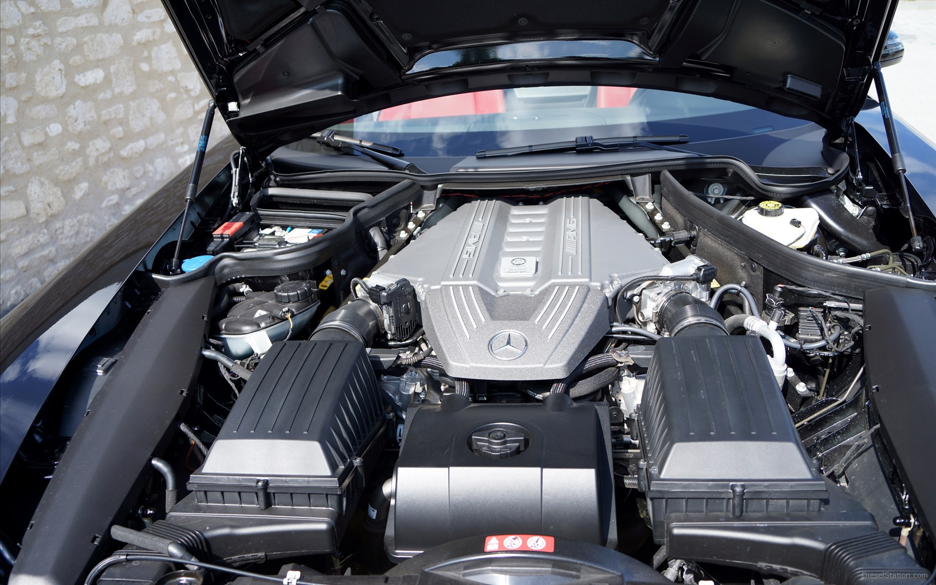 Senner Mercedes-Benz SLS63 AMG Roadster 2013 Senner Mercedes-Benz SLS63 AMG Roadster 2013
