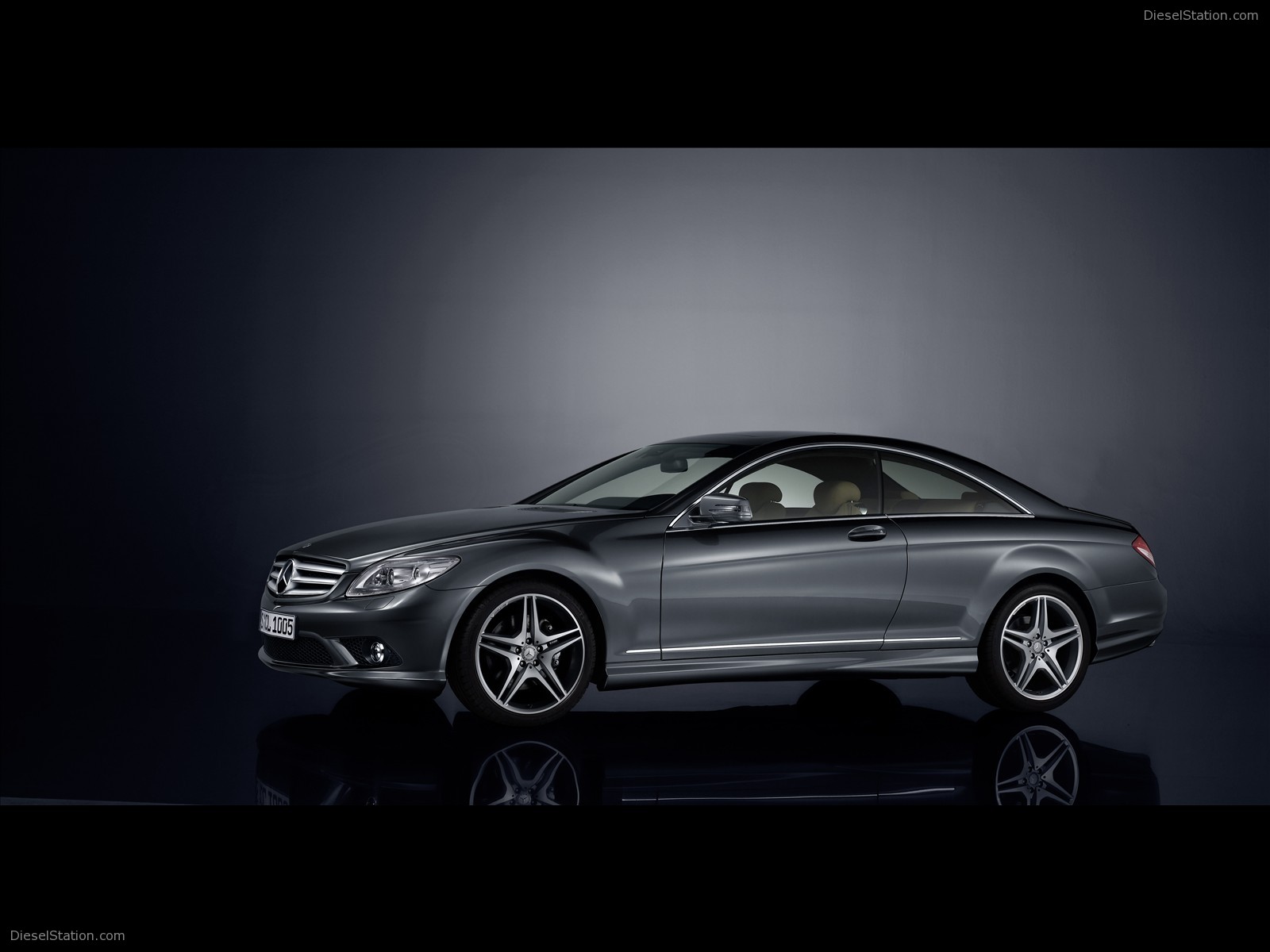 Mercedes Benz Special CL550 Model