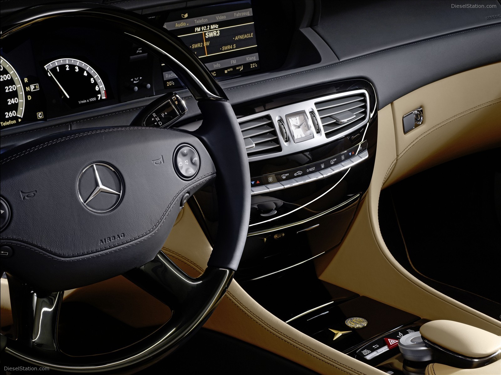 Mercedes Benz Special CL550 Model