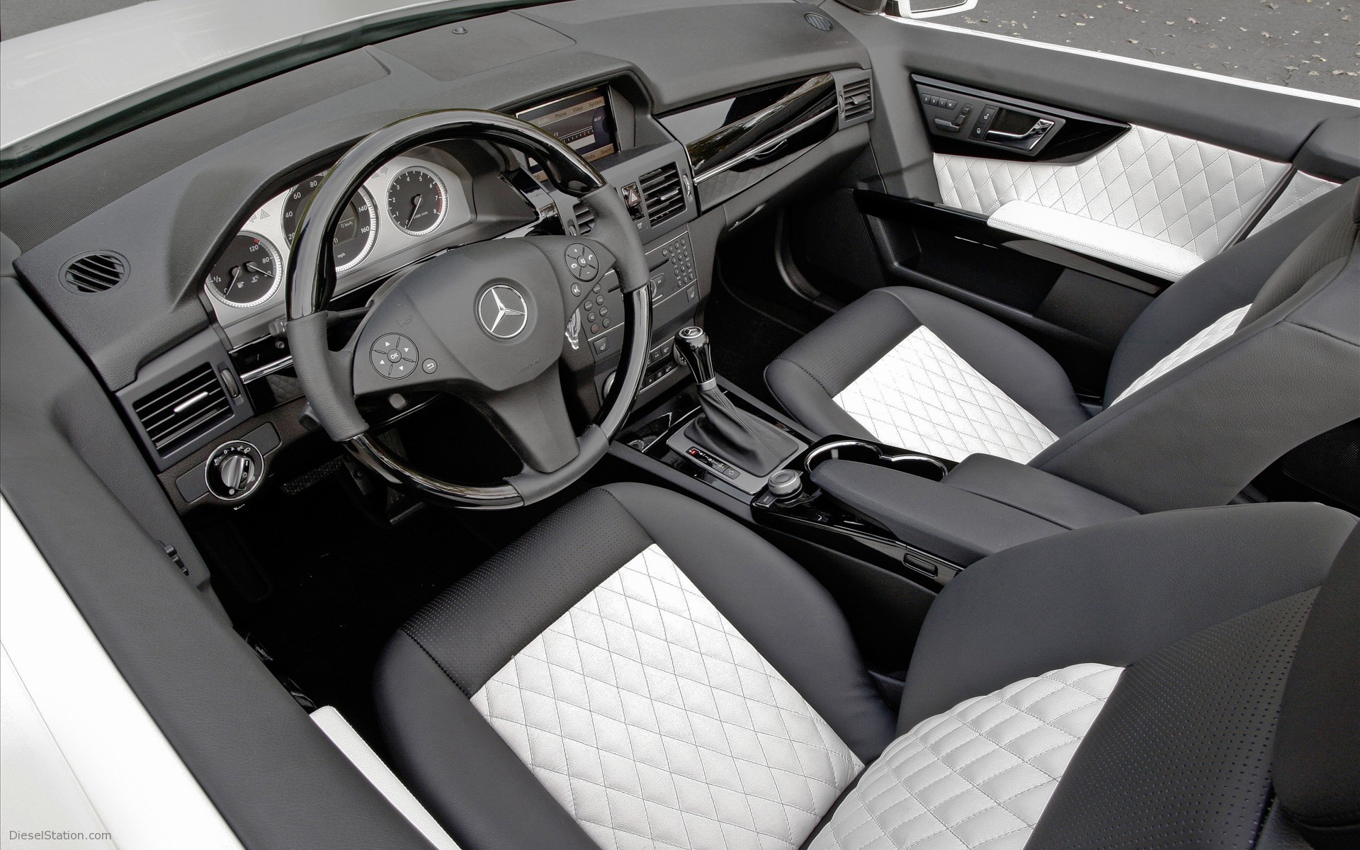 Mercedes-Benz Urban Whip