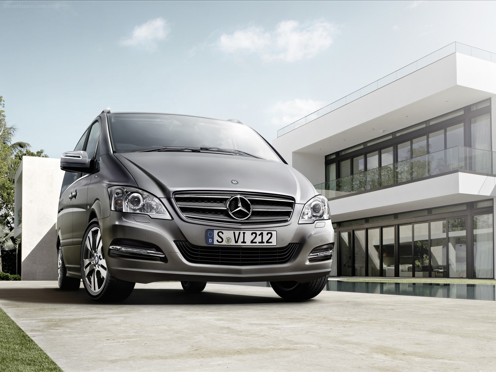 Mercedes Benz Viano PEARL Limited Edition 2013
