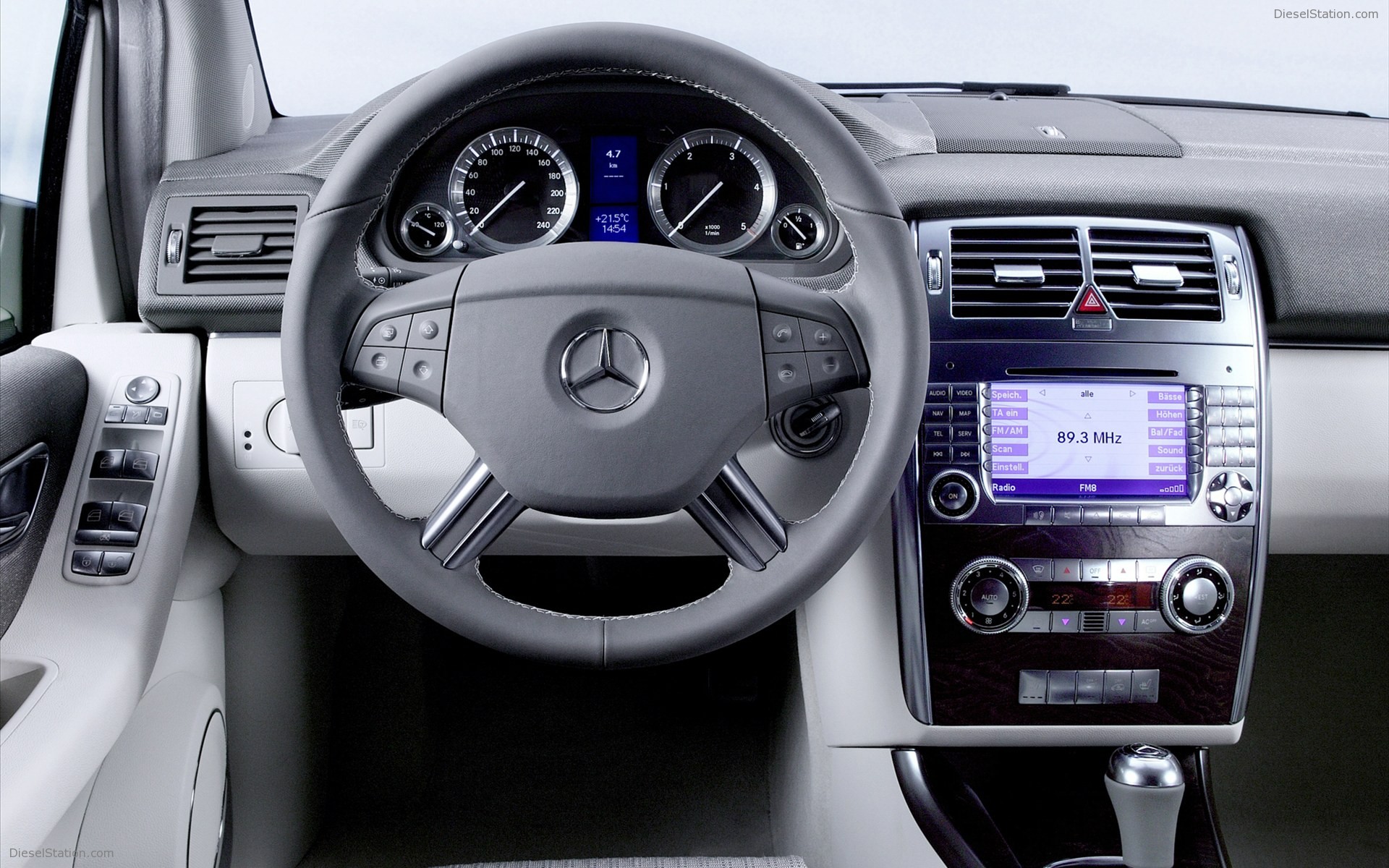 Mercedes Benz Vision B Sports Tourer 2004 Mercedes Benz Vision B Sports Tourer 2004