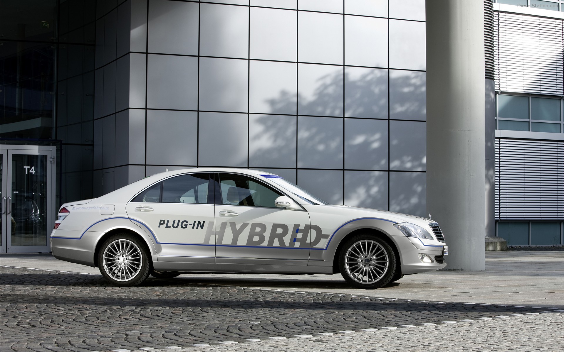 Mercedes-Benz Vision S 500 Plug-in-HYBRID Mercedes-Benz Vision S 500 Plug-in-HYBRID
