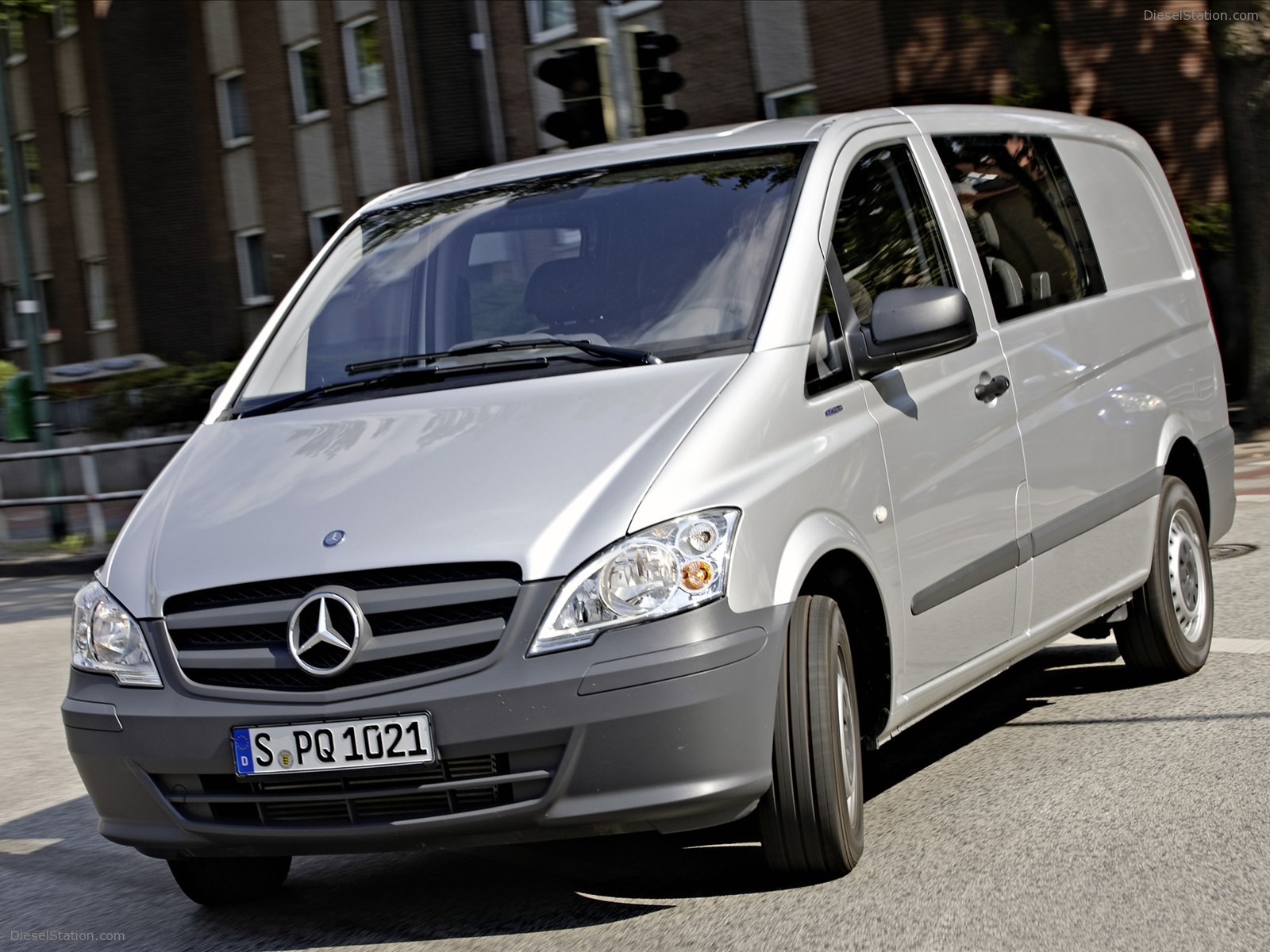 Mercedes-Benz Vito 2011