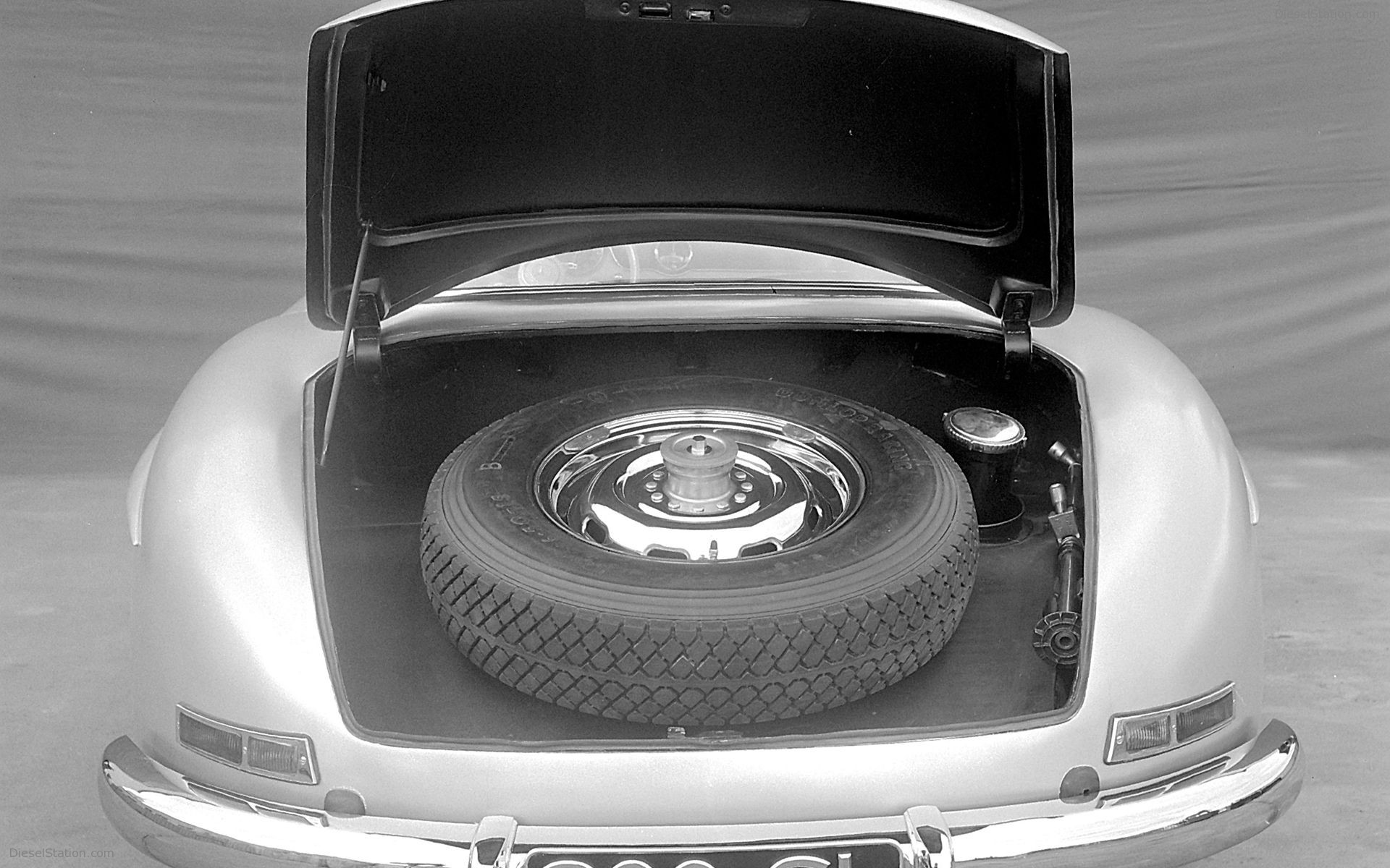 Mercedes SL 300 Gullwing