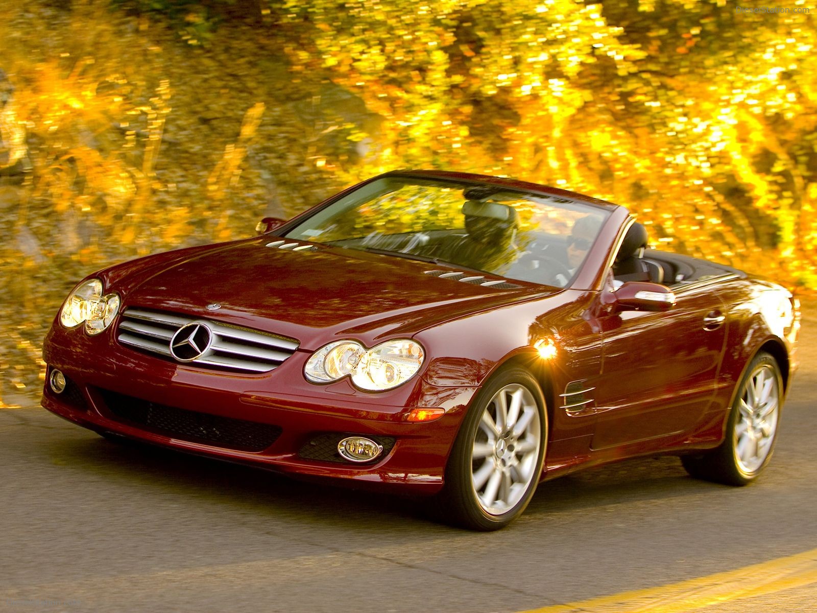 Mercedes Benz SL 550