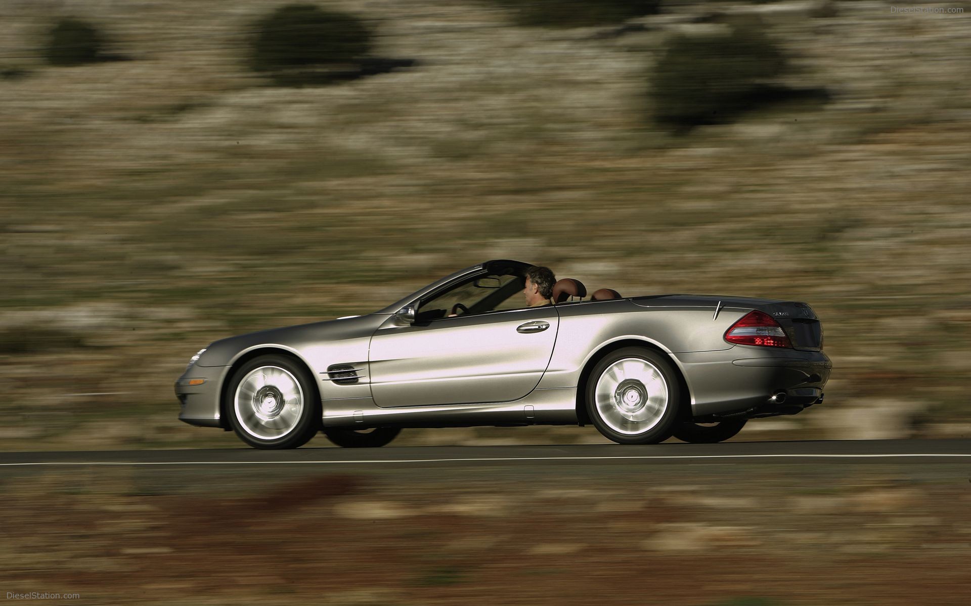 Mercedes Benz SL 550